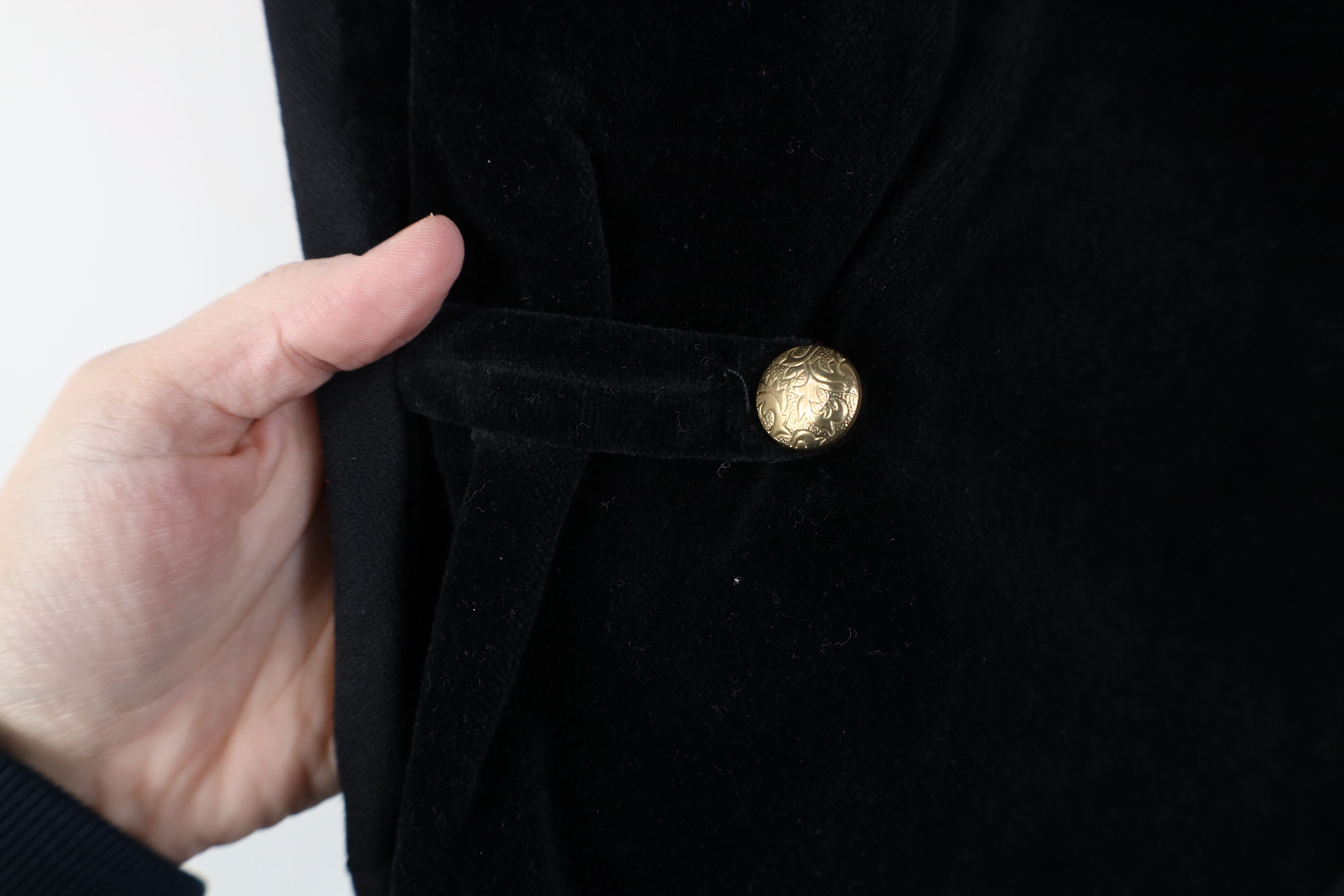 Vintage Vintage 90s Streetwear Velvet Velour Vest Jacket Black USA Size M / US 6-8 / IT 42-44 - 8 Thumbnail
