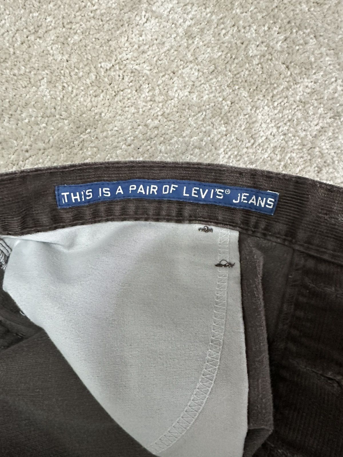 Levi's × Levi's Vintage Clothing × Vintage Vintage Levi’s 539 Corduroy White Tab shorts Size US 36 / EU 52 - 8 Thumbnail