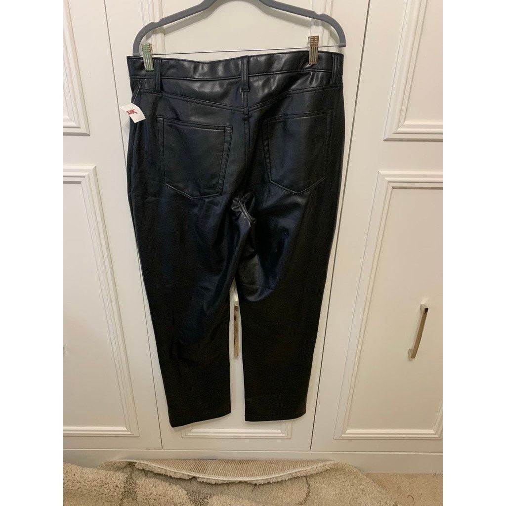 Abercrombie & Fitch Abercrombie & Fitch Womens 14 High Rise Leather Straight Leg Size 36" / US 14 / IT 50 - 6 Thumbnail