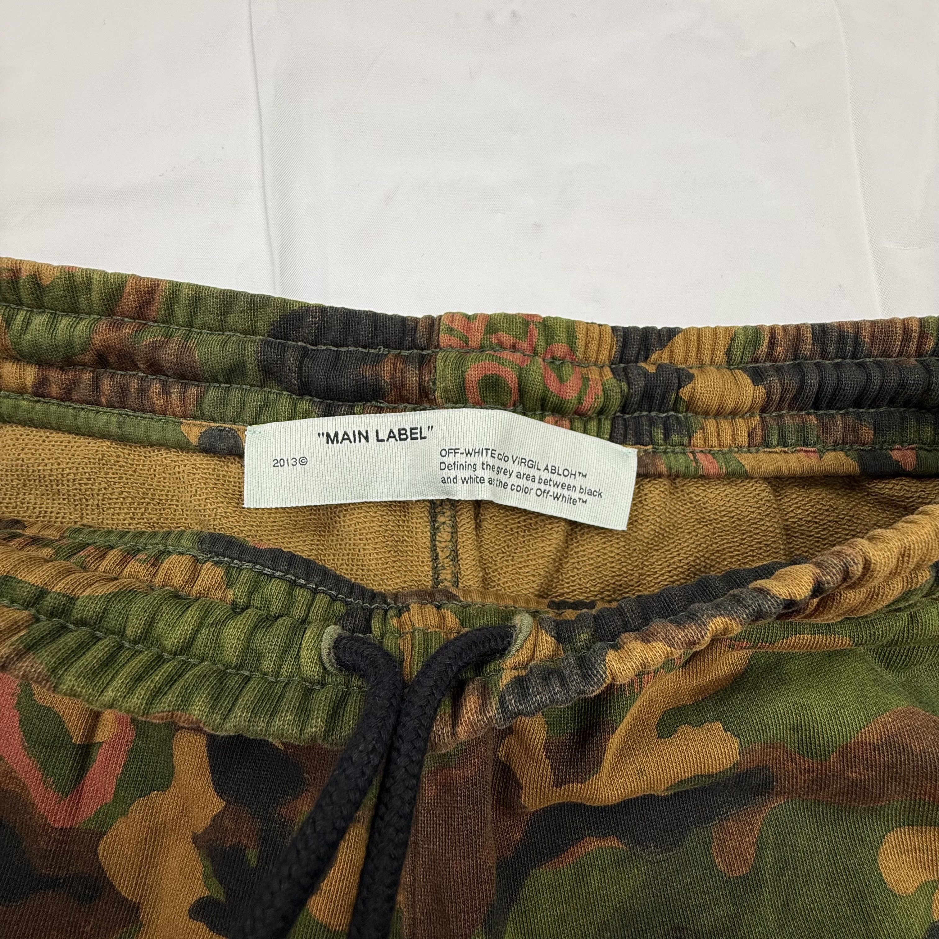 Off-White Off-White Virgil Abloh Camo Arrow Logo Sweatpants Size M Size US 32 / EU 48 - 4 Thumbnail