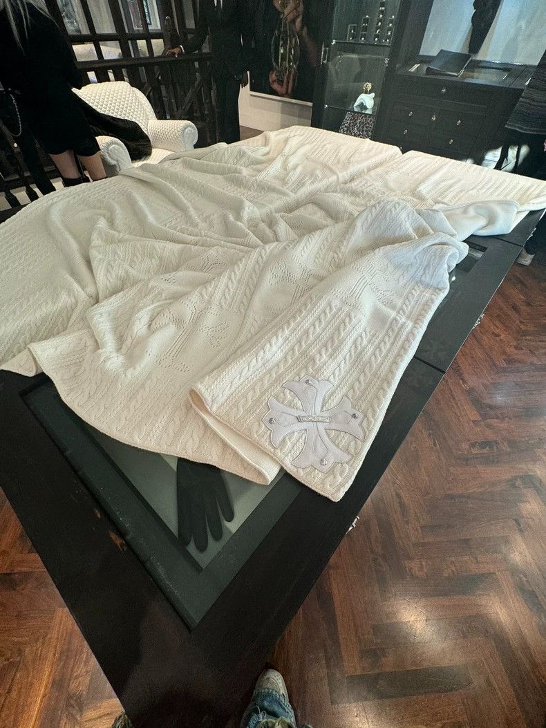 Chrome Hearts blanket