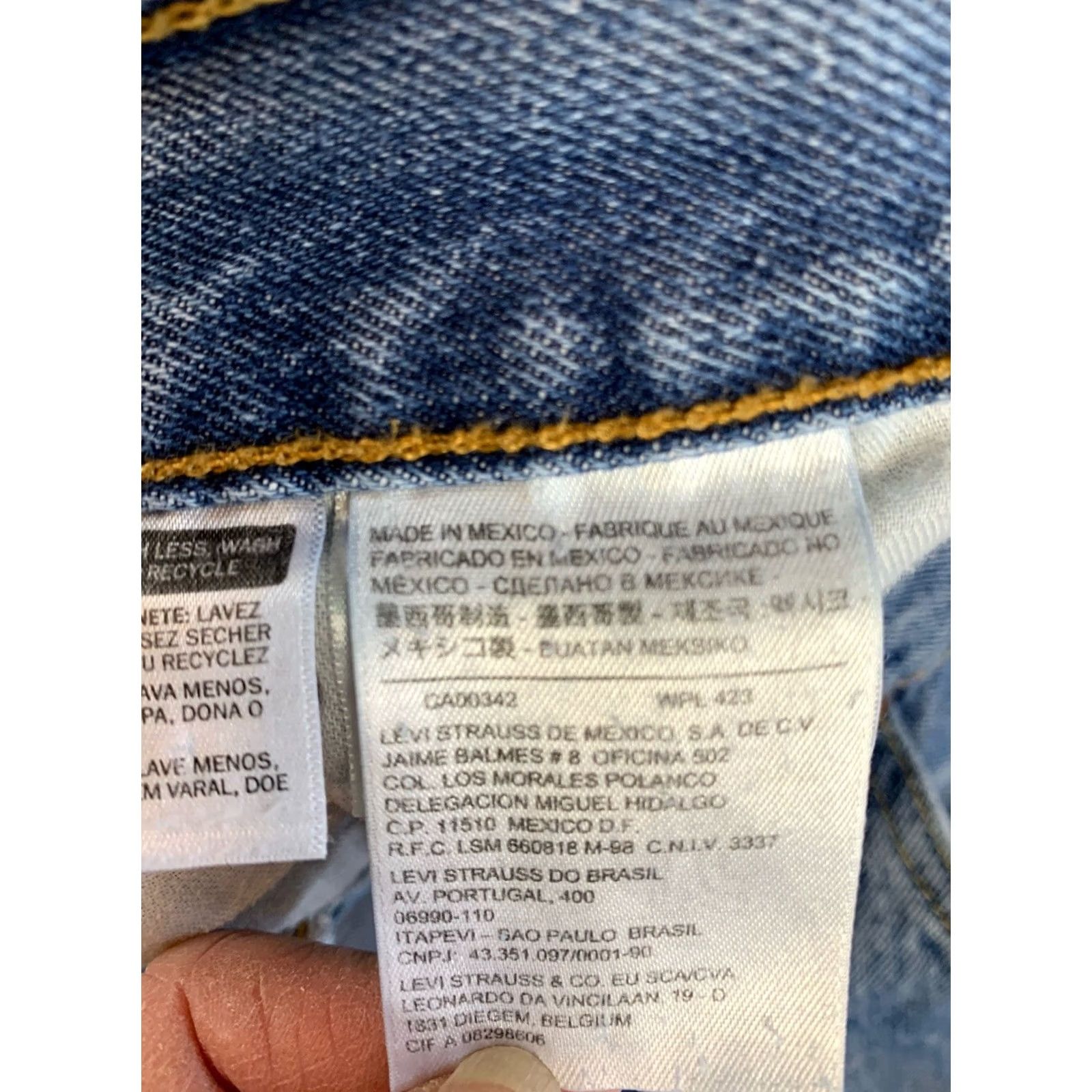 Levi's Levi's 501 Jeans Blue Button Fly Straight 38x32 Mens Regular Denim Cotton 5-Pocket American Cowboy Vintage No? Size US 38 / EU 54 - 5 Thumbnail