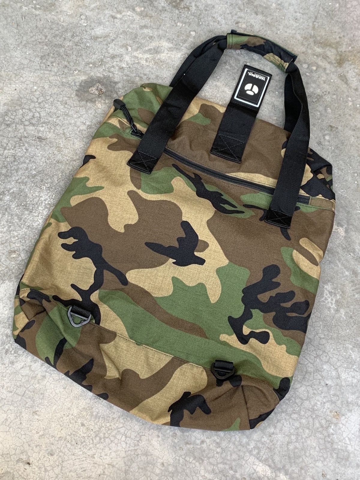 Vexed Generation YakPak Camoflauge 2 in 1 Tote + Bagpack Size ONE SIZE - 8 Thumbnail