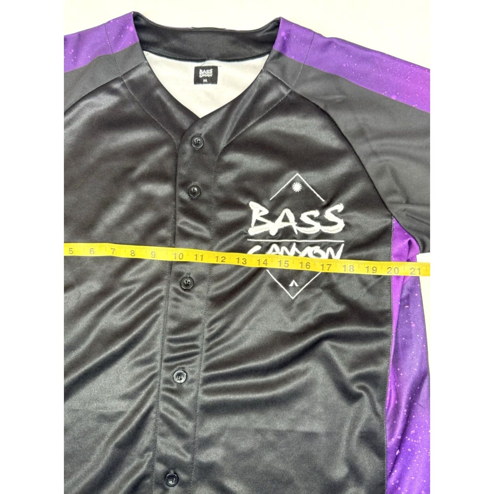 Vintage Bass Canyon Music Rave Baseball Jersey #19 Men’s Medium Black Purple Galaxy Shirt Mens Regular Short Sleeve T-Shirt Valley Size US M / EU 48-50 / 2 - 3 Thumbnail