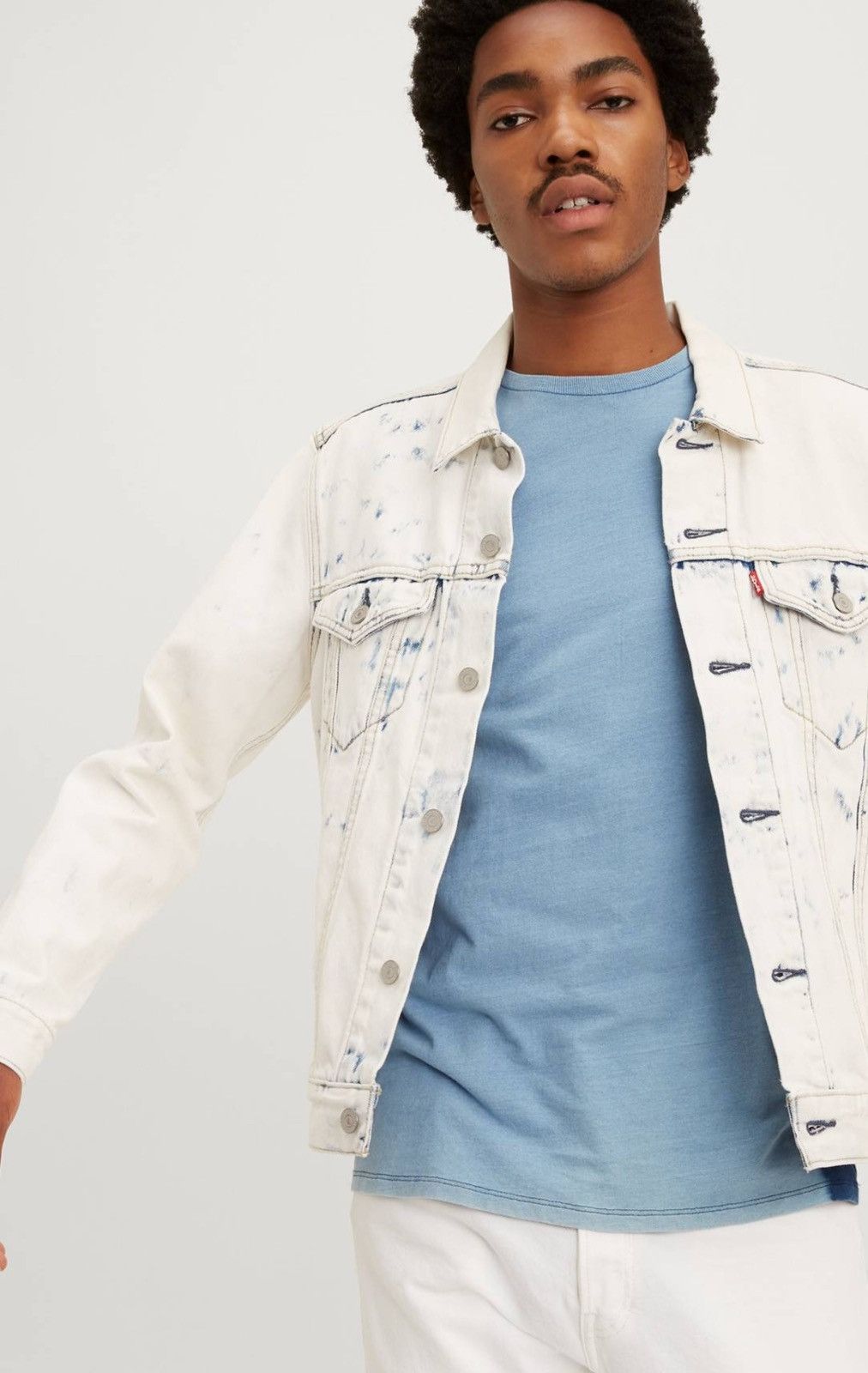 Levi's Levi’s Maison Margiela Style Denim Trucker Jacket Saltwater Size US M / EU 48-50 / 2 - 9 Thumbnail