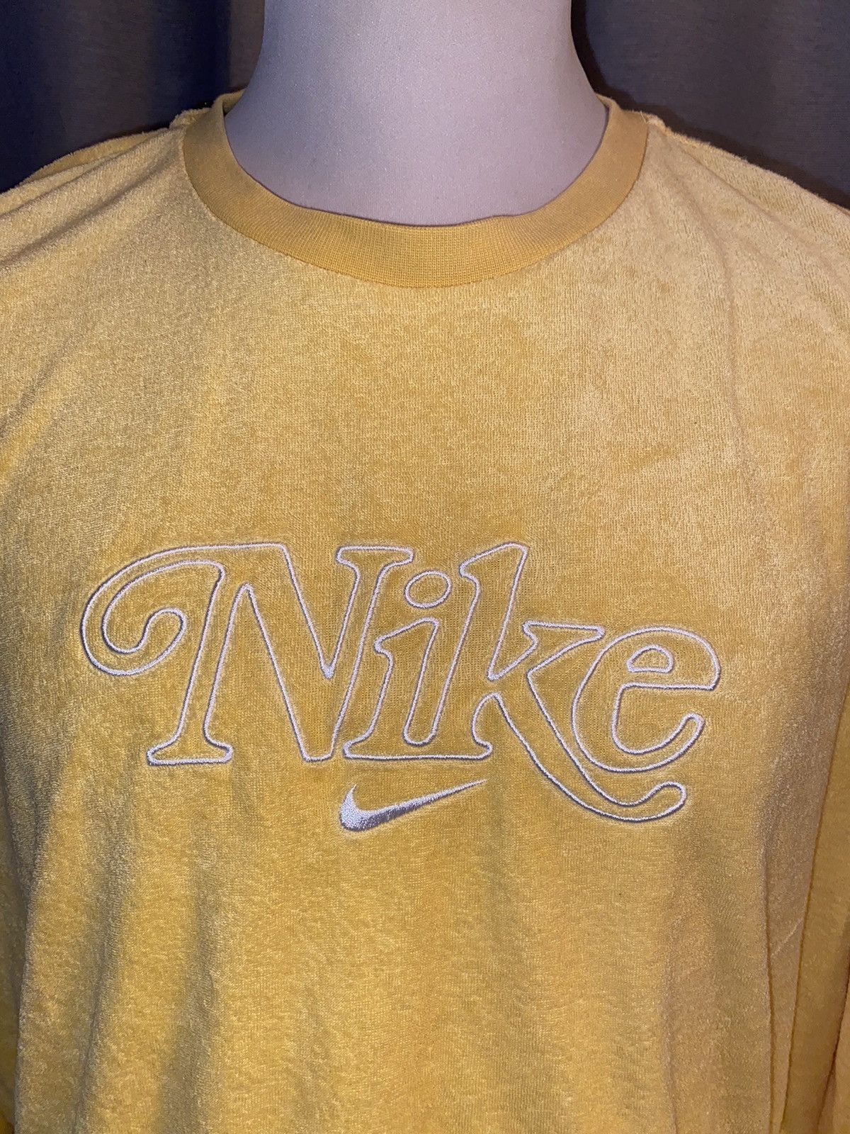 Nike Nike Cropped Sweatshirt - Large - Very Good Condition Size L / US 10 / IT 46 - 2 Thumbnail