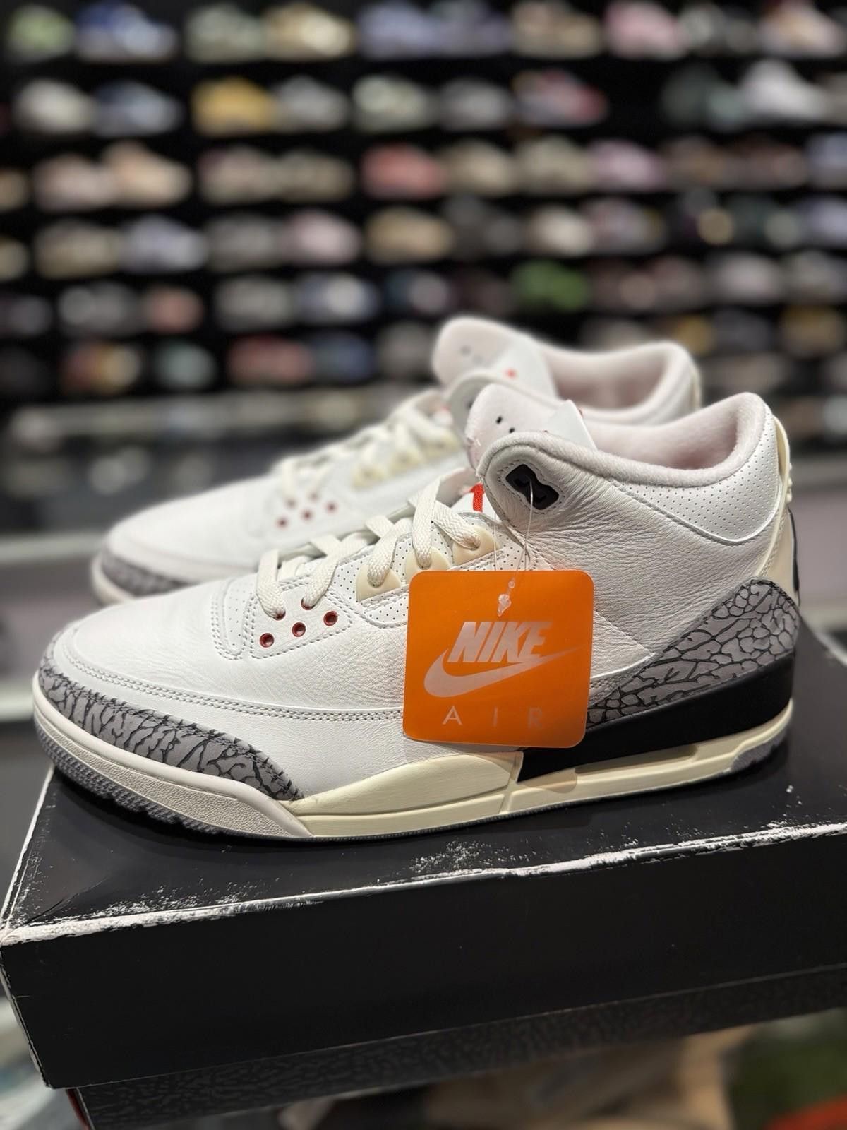 Jordan Brand Air Jordan 3 Reimagined White Cement Size 13 Men's Size US 13 / EU 46 - 2 Thumbnail