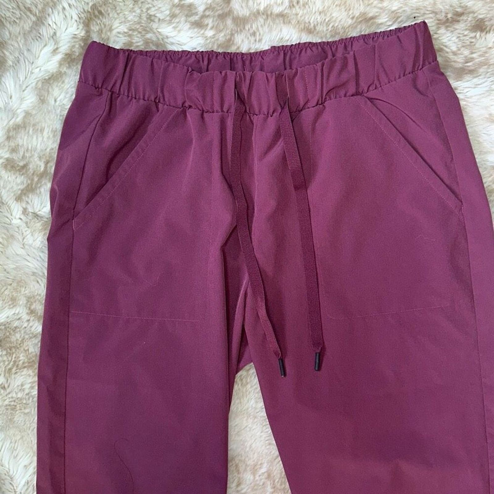 Under Armour Under Armour Maroon Straight Leg Pants | Sz M Size 30" / US 8 / IT 44 - 3 Thumbnail