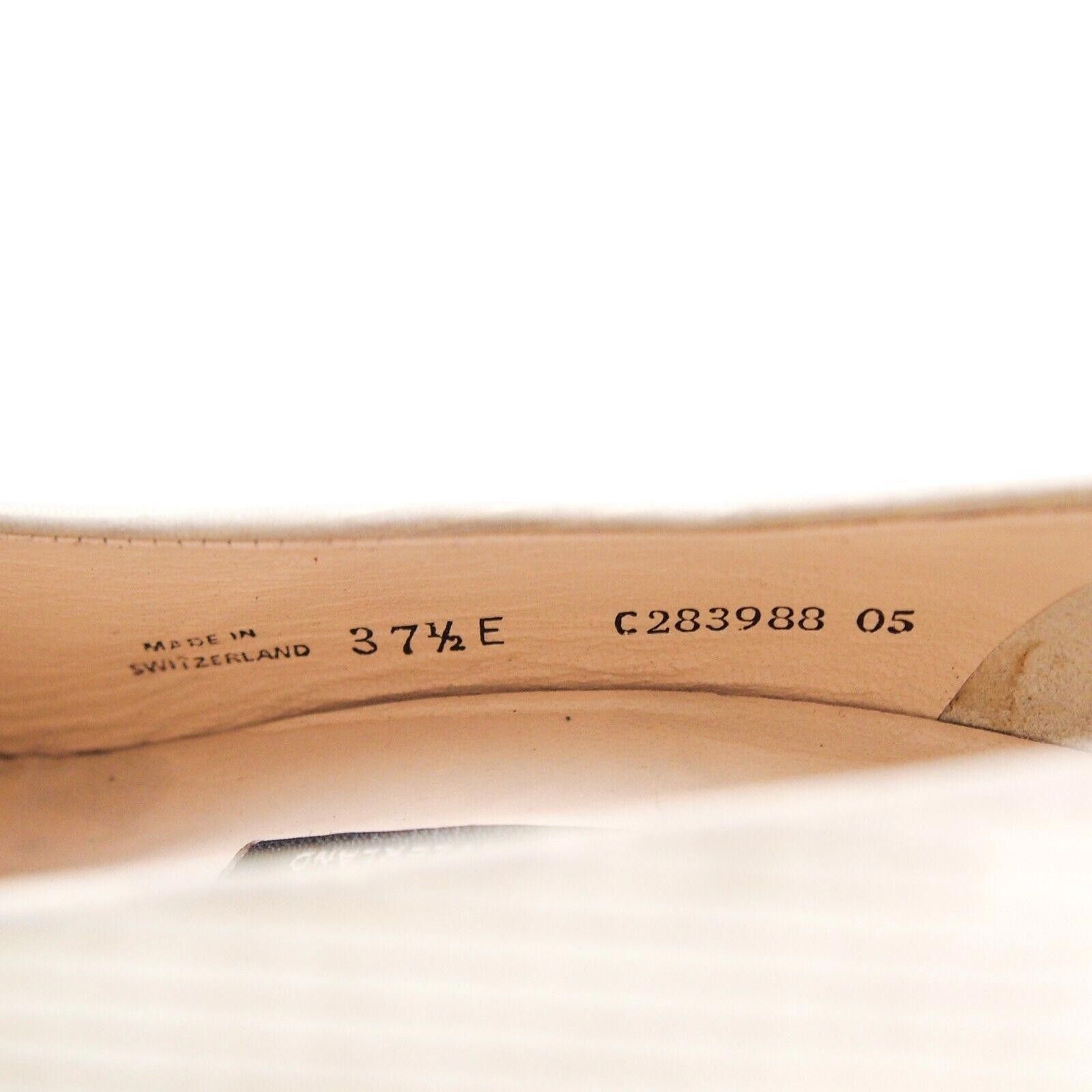 Bally Bally Mid Heel Pumps Ivory Satin Womens US 7 EU 37.5 Size US 7 / IT 37 - 5 Thumbnail