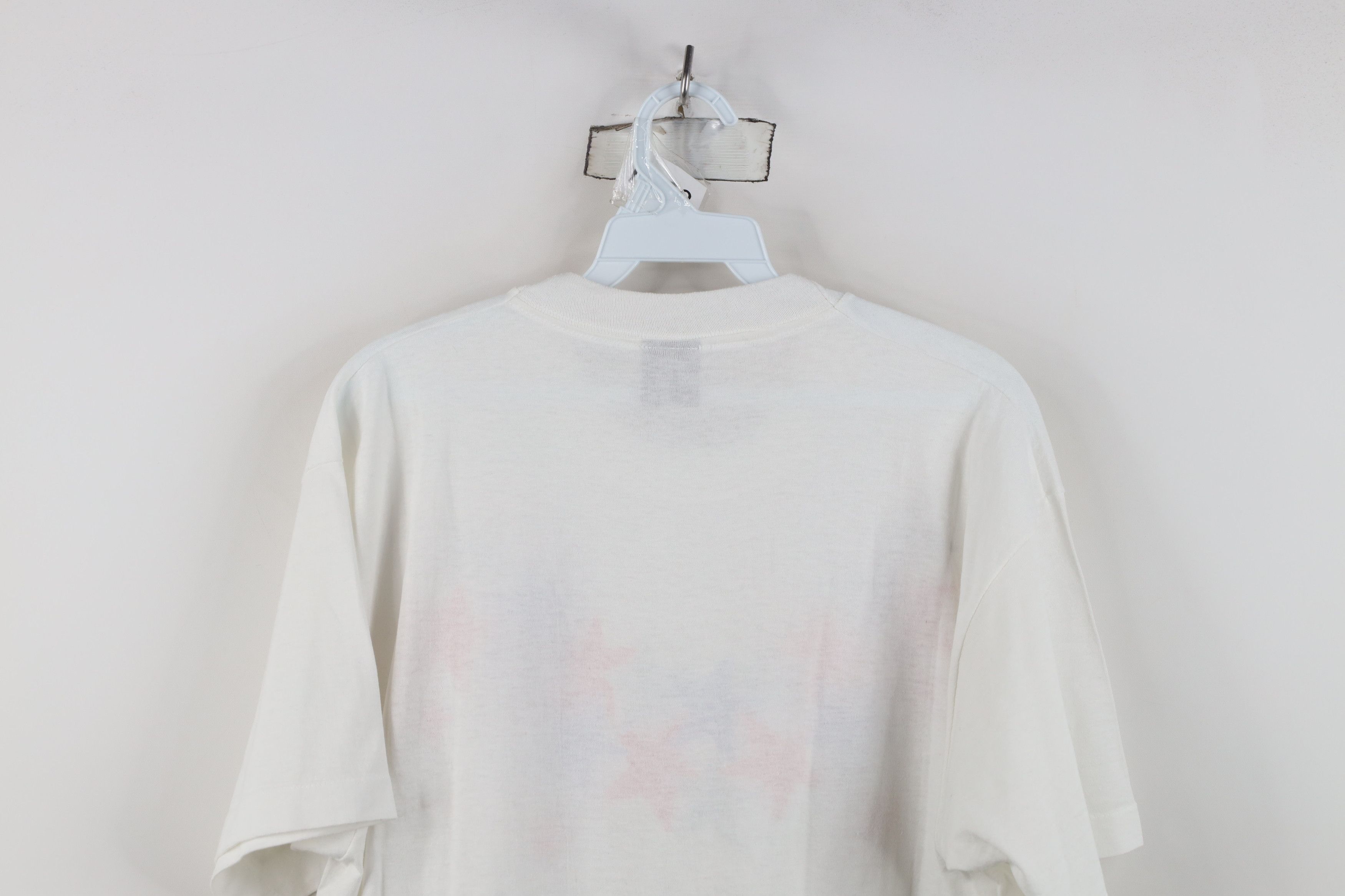 Vintage Vintage 90s Streetwear Stars Short Sleeve T-Shirt White USA Size US XL / EU 56 / 4 - 9 Thumbnail