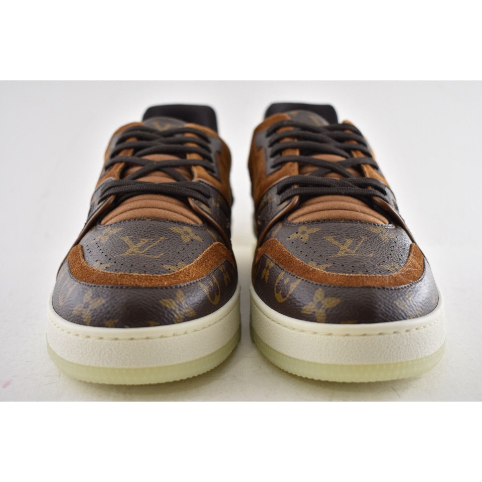 Louis Vuitton Louis Vuitton Brown Monogram LV Logo Suede Low Top Size US 10 / EU 43 - 10 Thumbnail