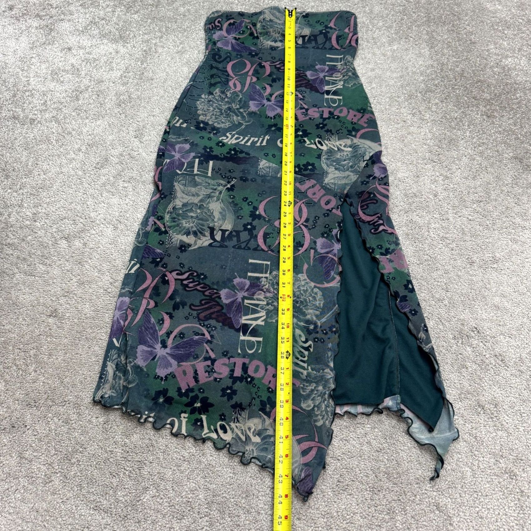 Urban Outfitters VINTAGE? No — wait. The item is not vintage. Urban Outfitters Dress Graphics Print Straps Green Shirt? Size M / US 6-8 / IT 42-44 - 7 Thumbnail