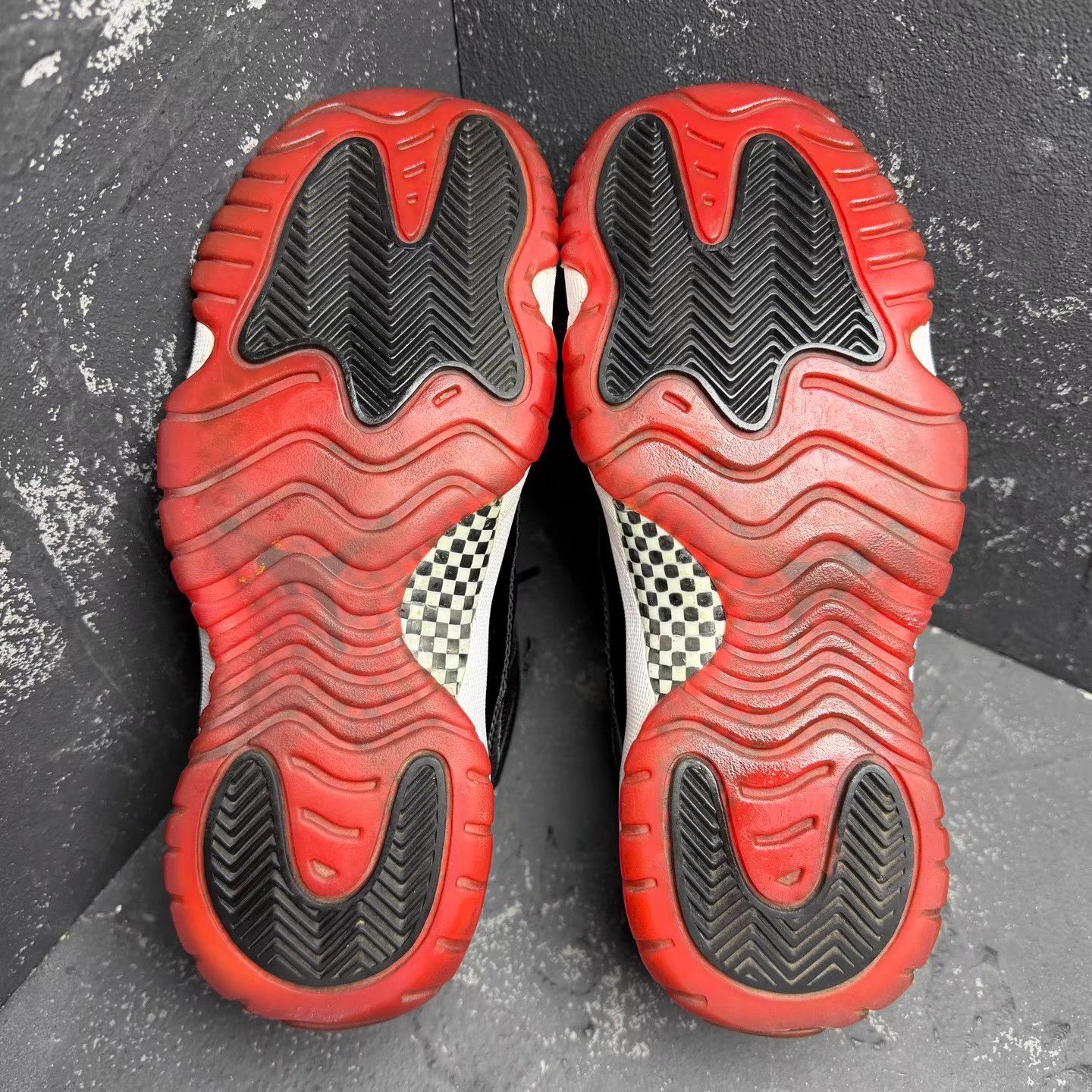 Nike Air Jordan 11 Bred Playoffs Q10 Size US 6.5 / IT 36.5 - 4 Thumbnail