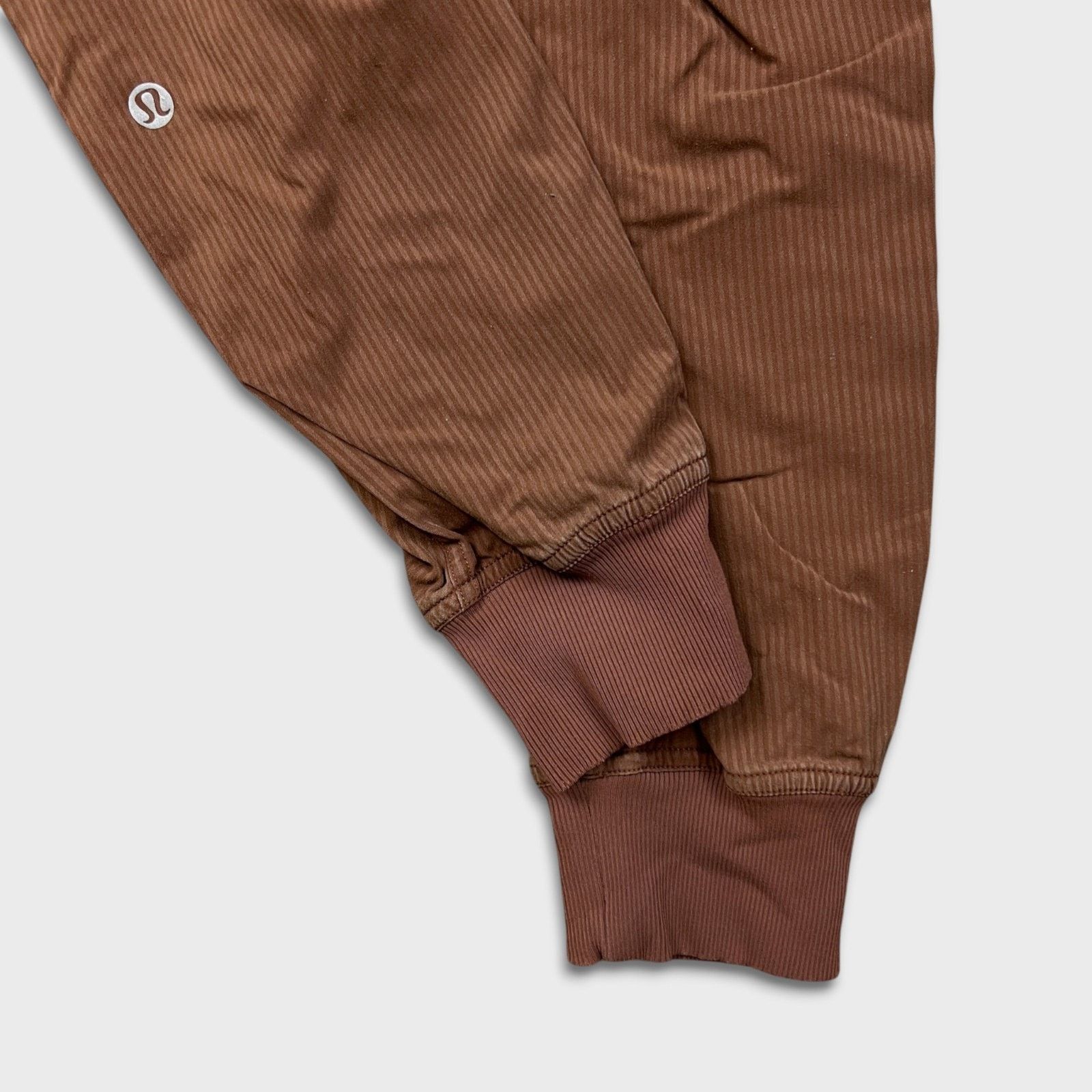 Lululemon Lululemon Dance Studio Mid-Rise Jogger Size 2 Athletic Taper Size 26" / US 2 / IT 38 - 6 Thumbnail