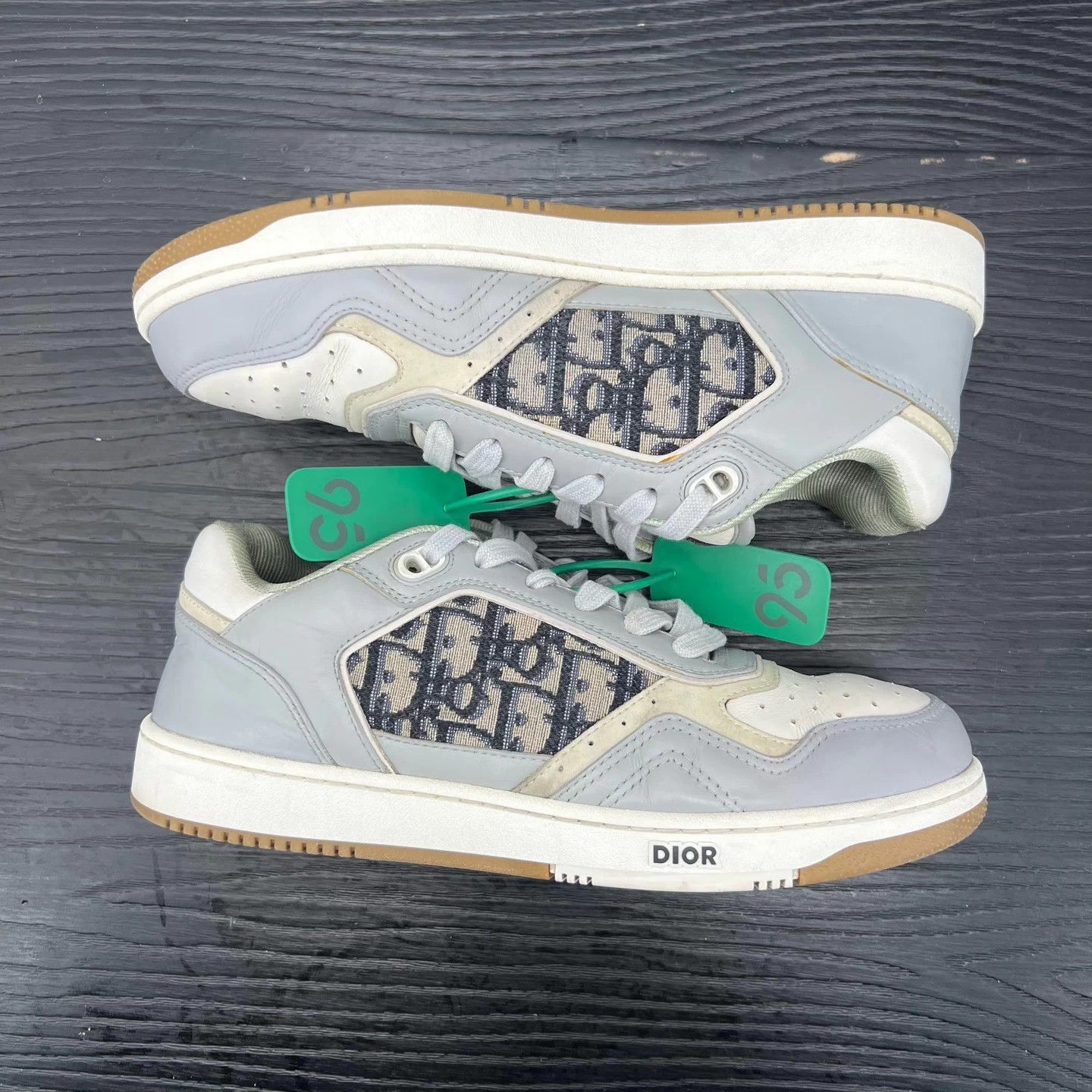 Dior Dior B27 Gray/White 41.5 Like New Size US 8.5 / EU 41-42 - 3 Thumbnail
