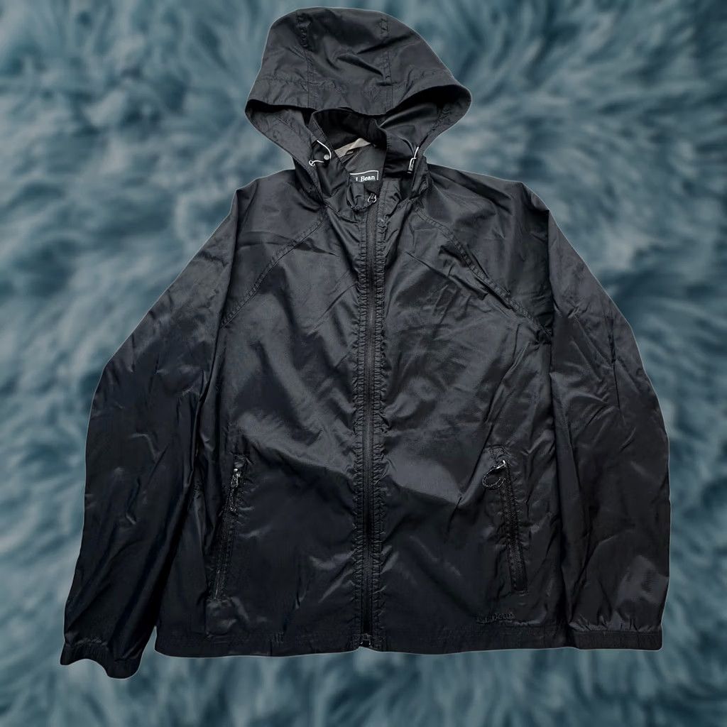 Vintage LL Bean Ripstop Stowaway Hooded Windbreaker Jacket Womens Petite Small Black Size S / US 4 / IT 40 - 1 Thumbnail