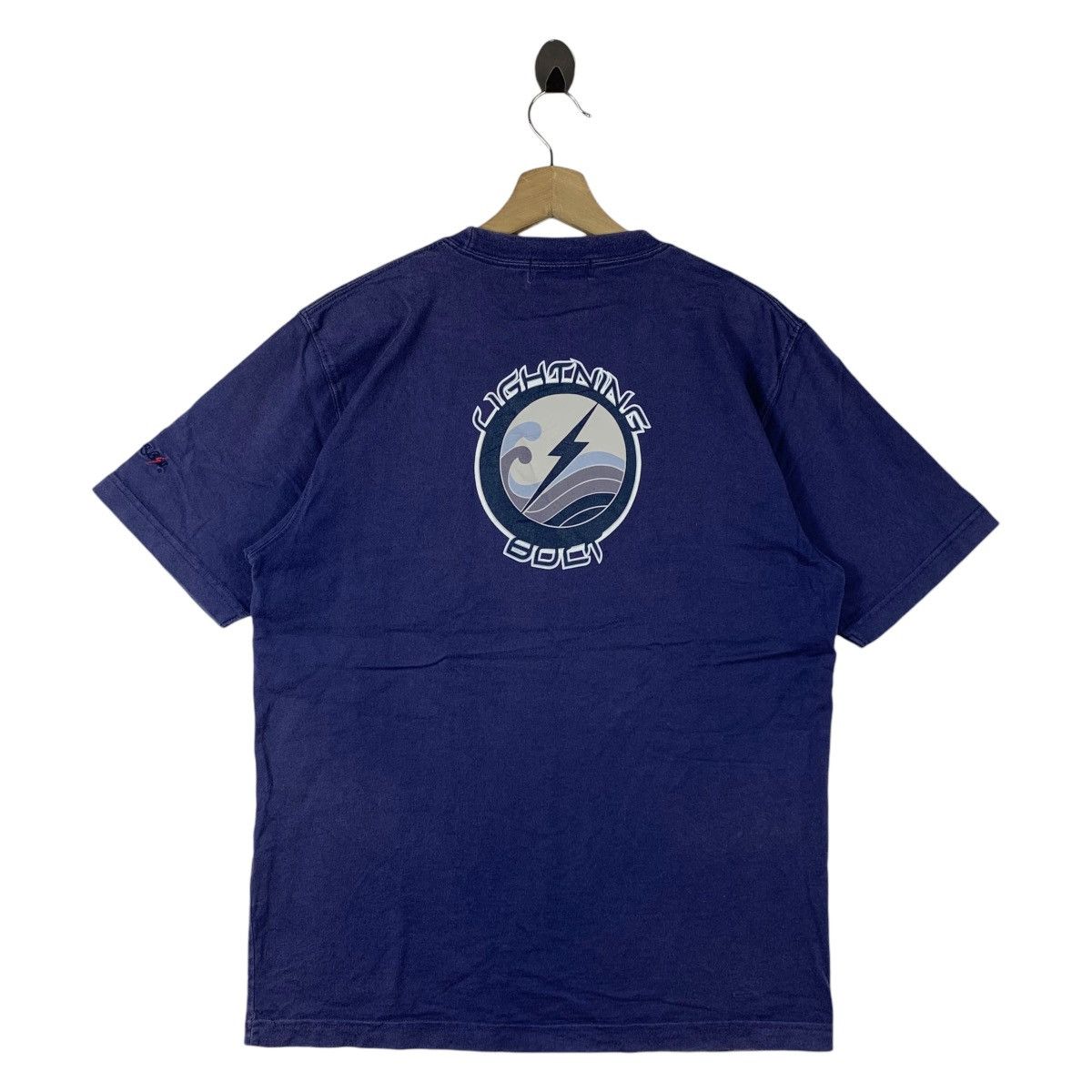 Vintage Vintage 90s LIGHTNING BOLT big spellout back hit Surfing tee Size US M / EU 48-50 / 2 - 1 Thumbnail