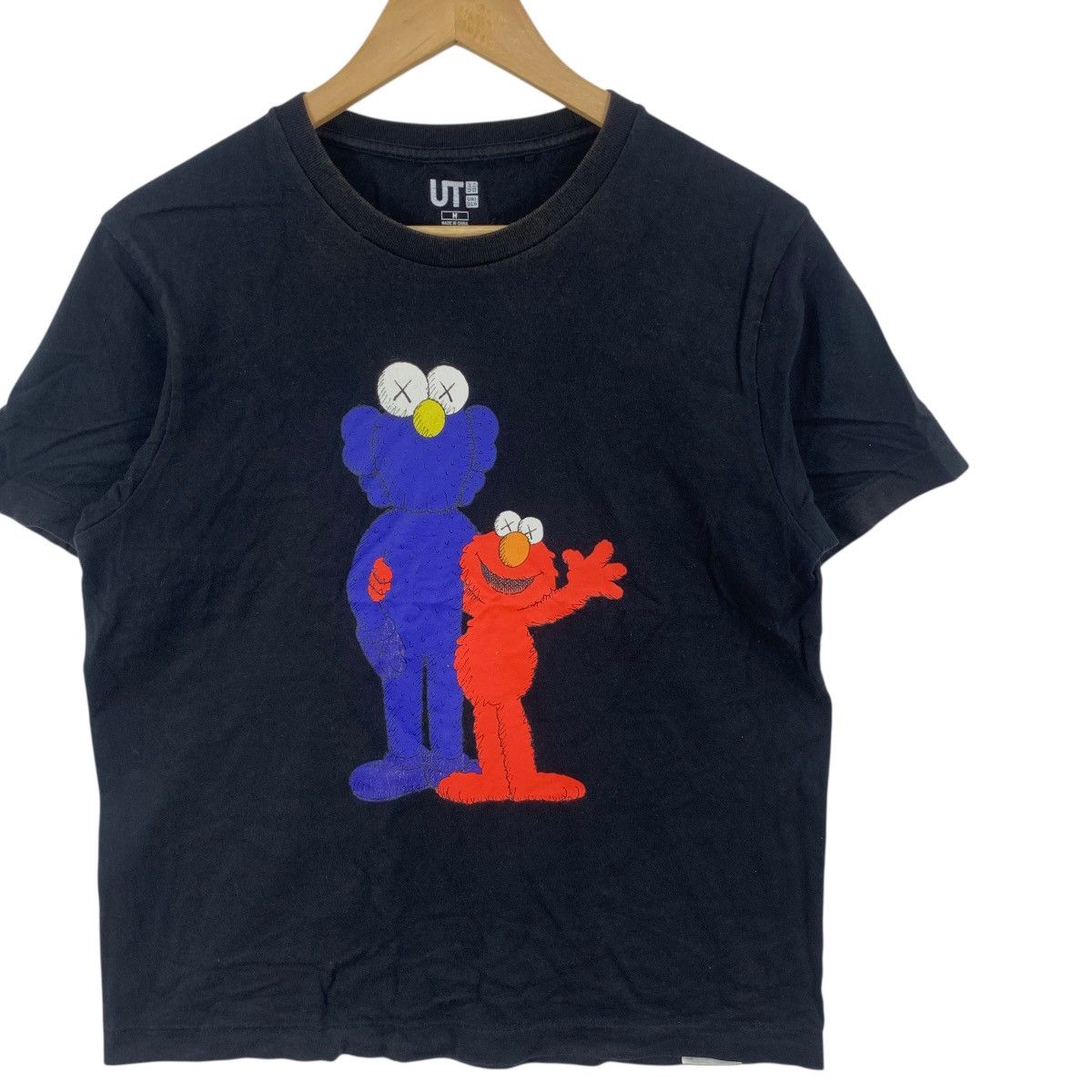 Kaws KAWS x UNIQLO Sesame Street Companion Collection Tee Shirt Size US M / EU 48-50 / 2 - 5 Thumbnail
