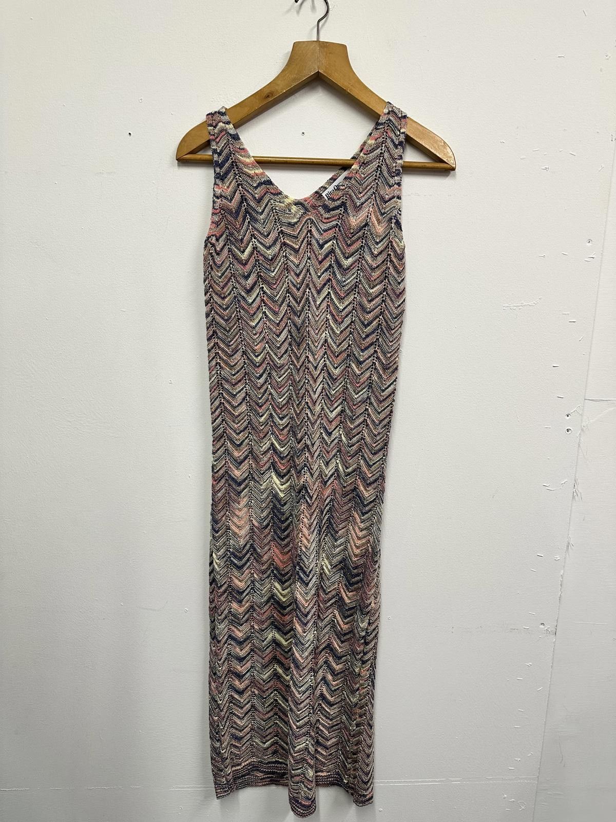 Primark Rita Ora Primark Sleeveless Chevron Pattern Maxi Dress Size S / US 4 / IT 40 - 1 Thumbnail