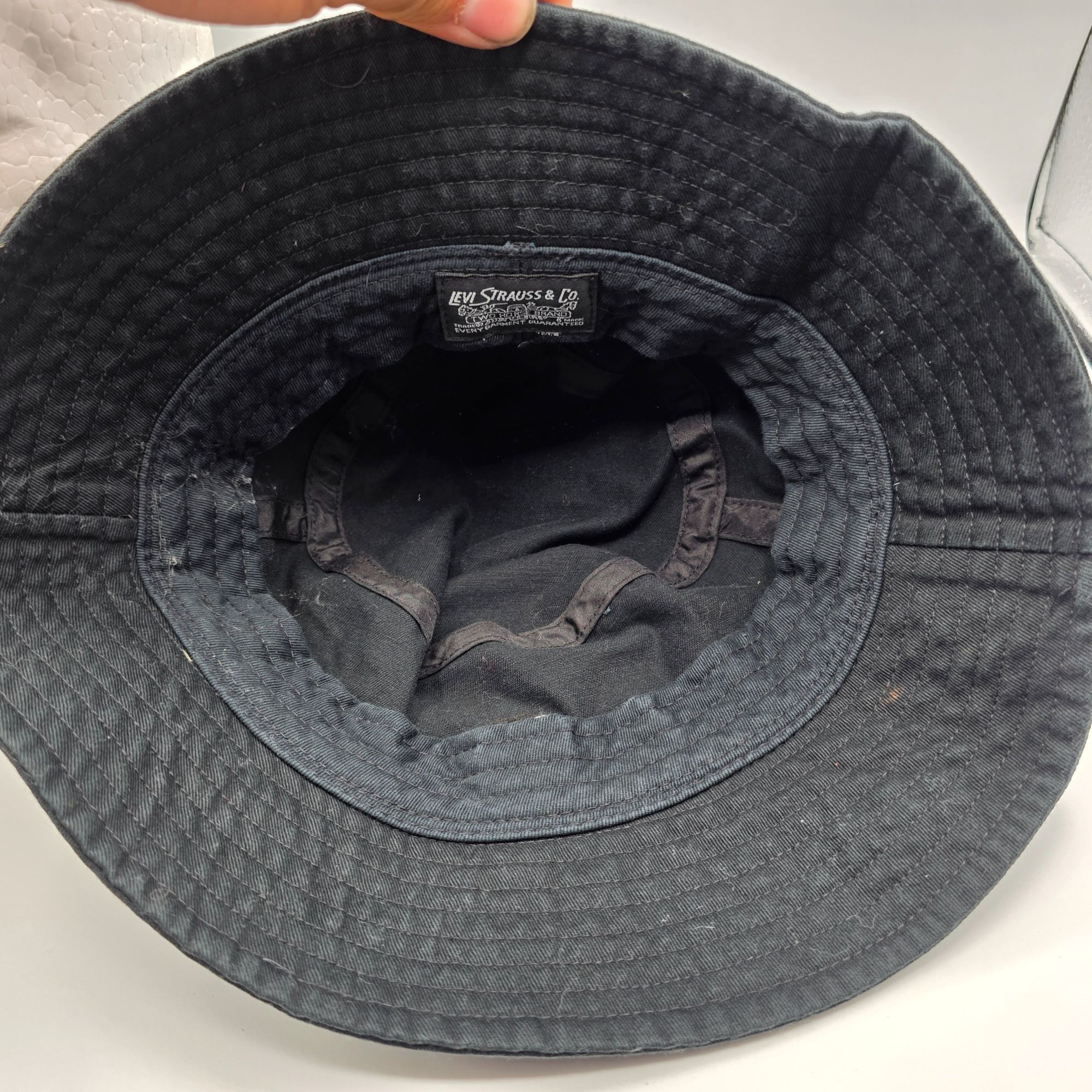 Levi's Levis Bucket Hat Unisex Black Casual Headwear Outdoors Walki Size ONE SIZE - 7 Thumbnail