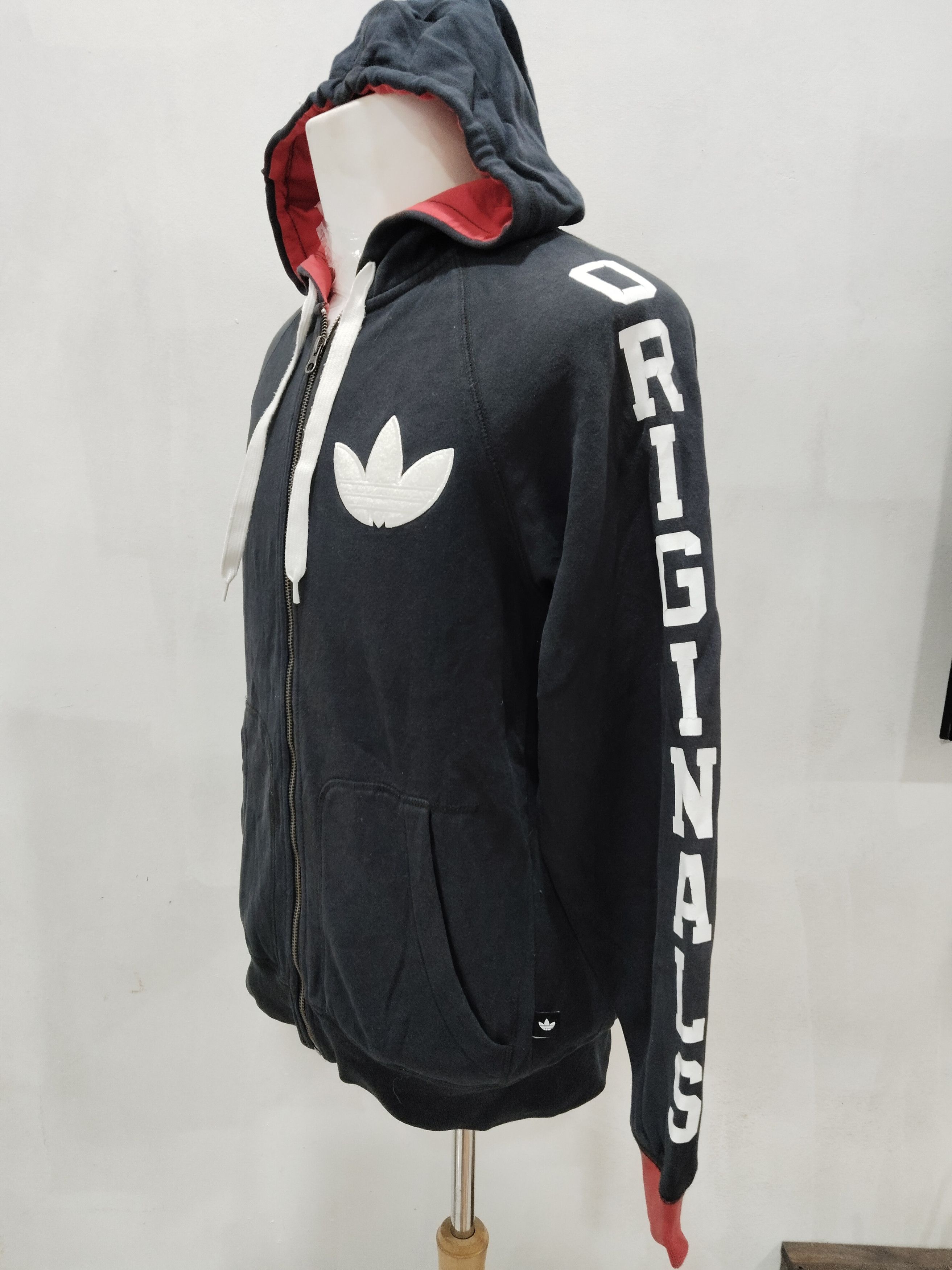 Adidas × Japanese Brand Adidas Embroidery Logo Zipper Hoodie Sweatshirt Size US M / EU 48-50 / 2 - 2 Thumbnail