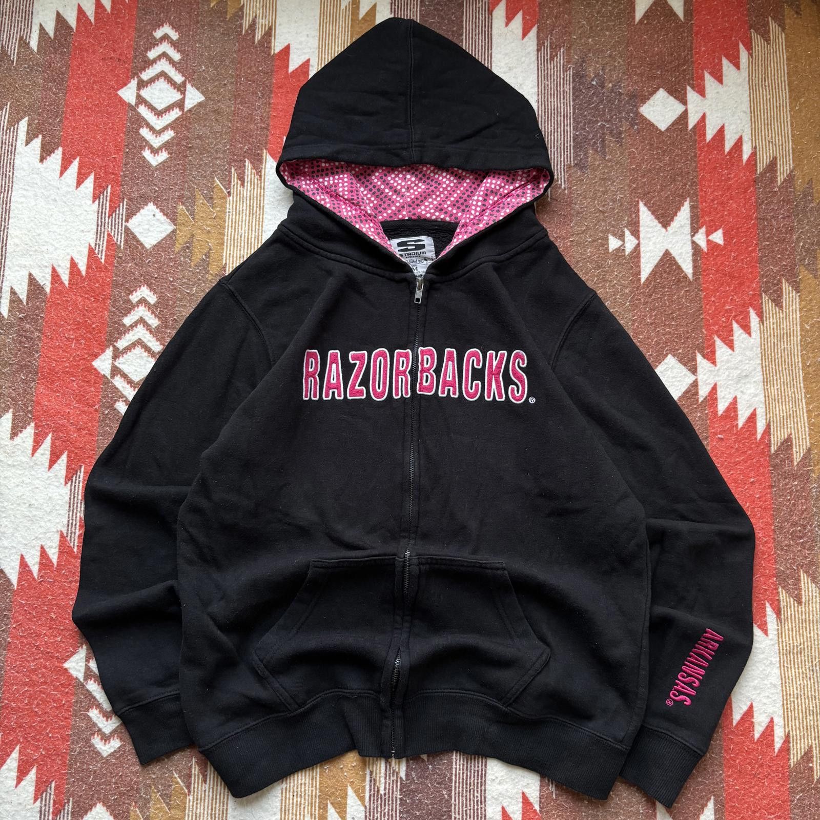 Vintage Vintage Y2K Arkansas Razorbacks Polka Dots Full Zip Hoodie Size M / US 6-8 / IT 42-44 - 1 Thumbnail