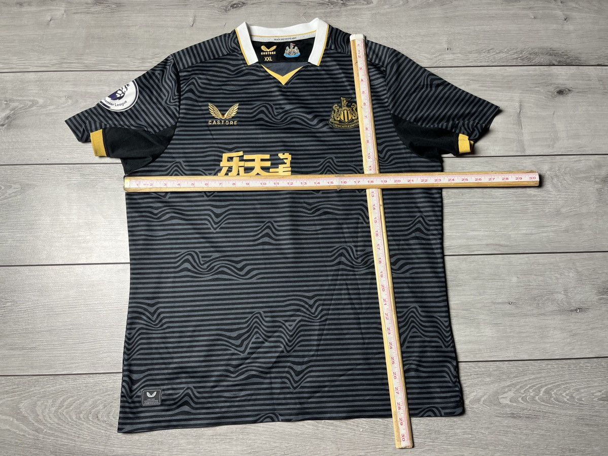 Castore Castore Newcastle United home jersey Graham 40 Size US XXL / EU 58 / 5 - 6 Thumbnail
