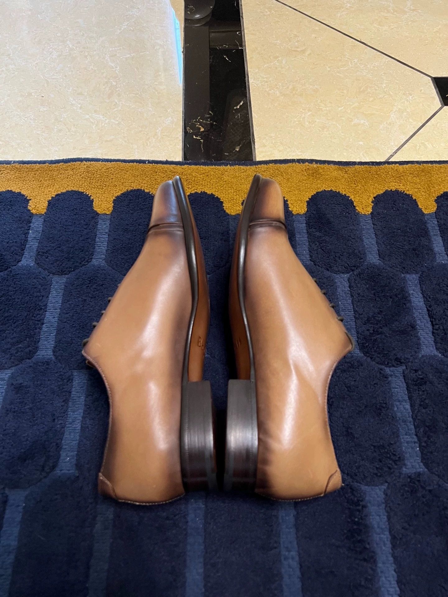Berluti Berluti US6 Oxford Galet Stitch Venice Calf Minor sole wear Size US 6 / EU 39 - 6 Thumbnail