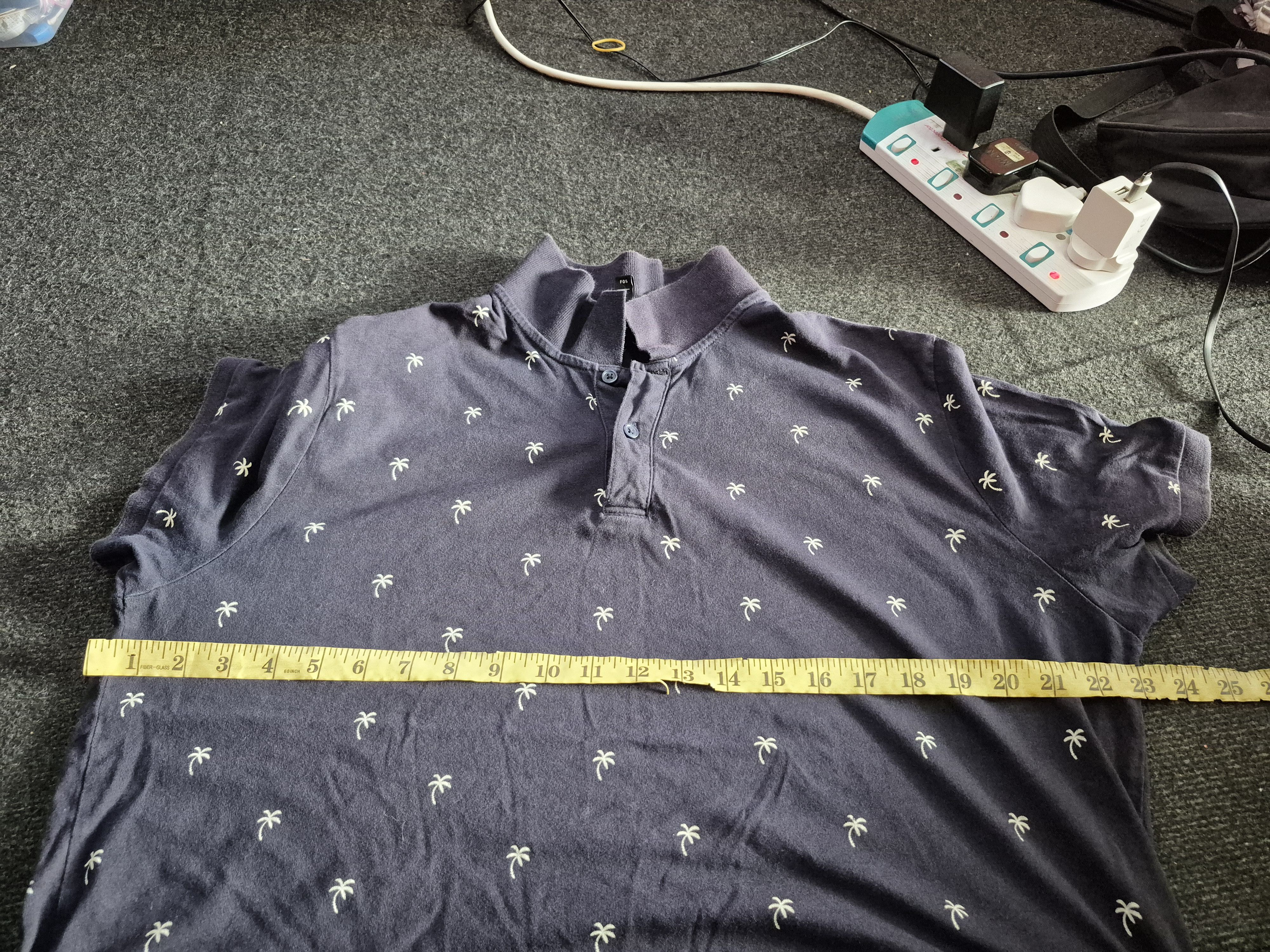 H&M 🔥 H&M Fullprint Hawaii Polo Casual Tee Size US XL / EU 56 / 4 - 7 Thumbnail