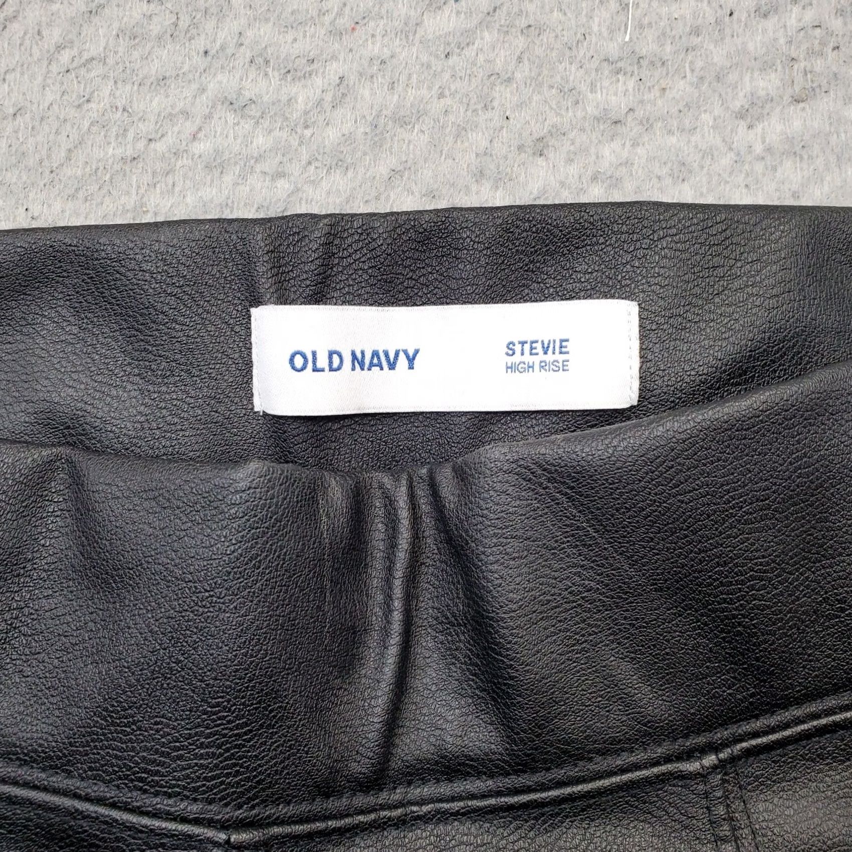 Old Navy Old Navy Faux Leather Pants Womens S Black Stevie High Rise Pull On Size 28" / US 6 / IT 42 - 7 Thumbnail