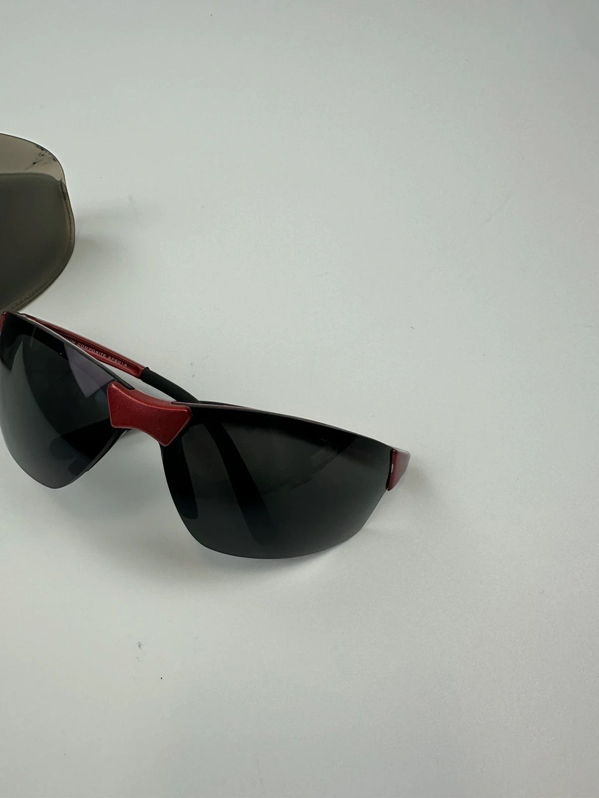 Prada Prada Sport 00’s Red & Black Sunglasses Size ONE SIZE - 7 Thumbnail
