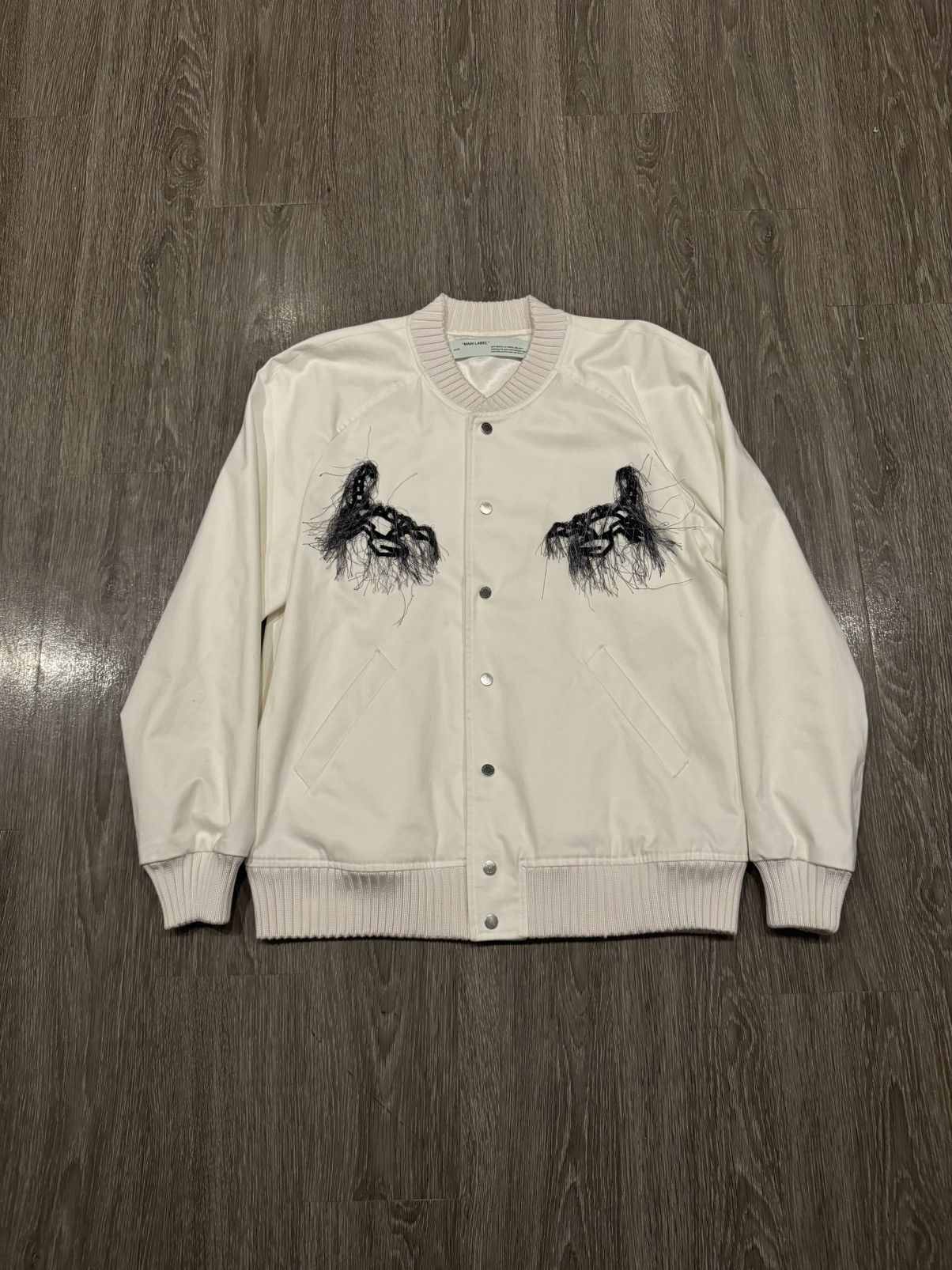 Off-White Off White Scorpion Embroidered The End 2017 Jacket White Size US L / EU 52-54 / 3 - 1 Thumbnail