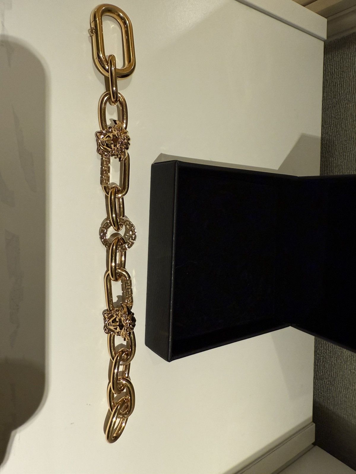Versace Versace Gold tone Bracelet Medusa Size ONE SIZE - 7 Thumbnail