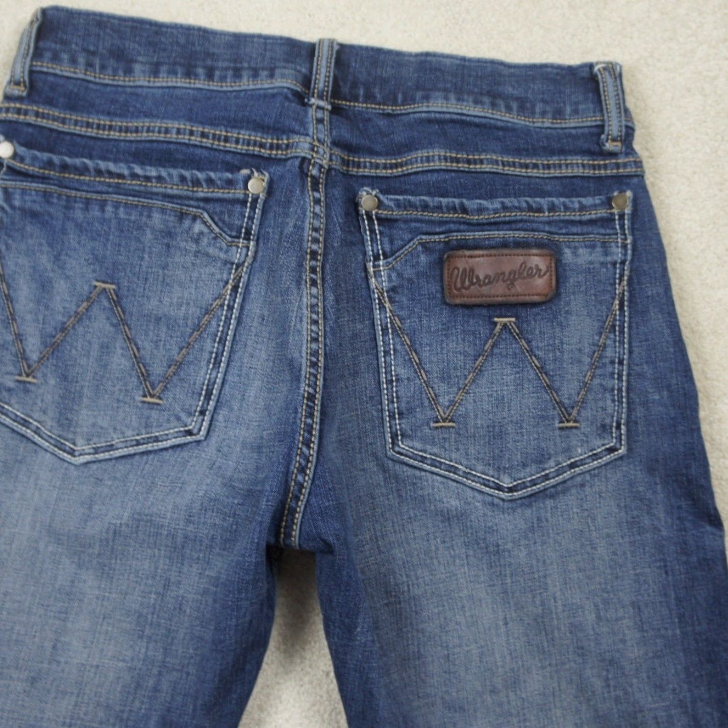 Wrangler Wrangler Jeans Slim Boot Cut Blue Denim 29x32 1947 Collection Mens Jeans Slim Fit Long Sleeve? Size US 29 - 5 Thumbnail