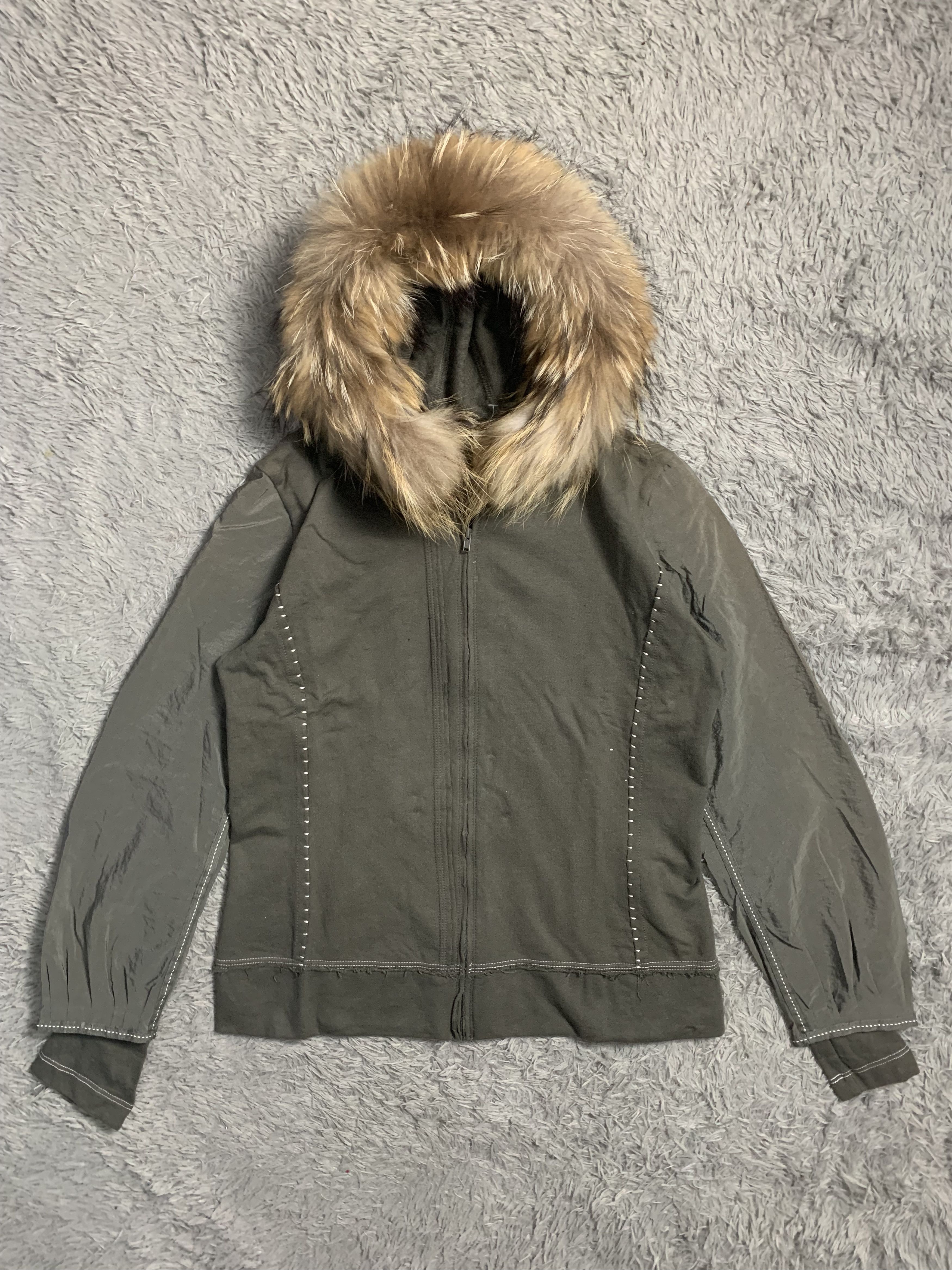 Crazy Stitch Charming Point Fur Hoodie