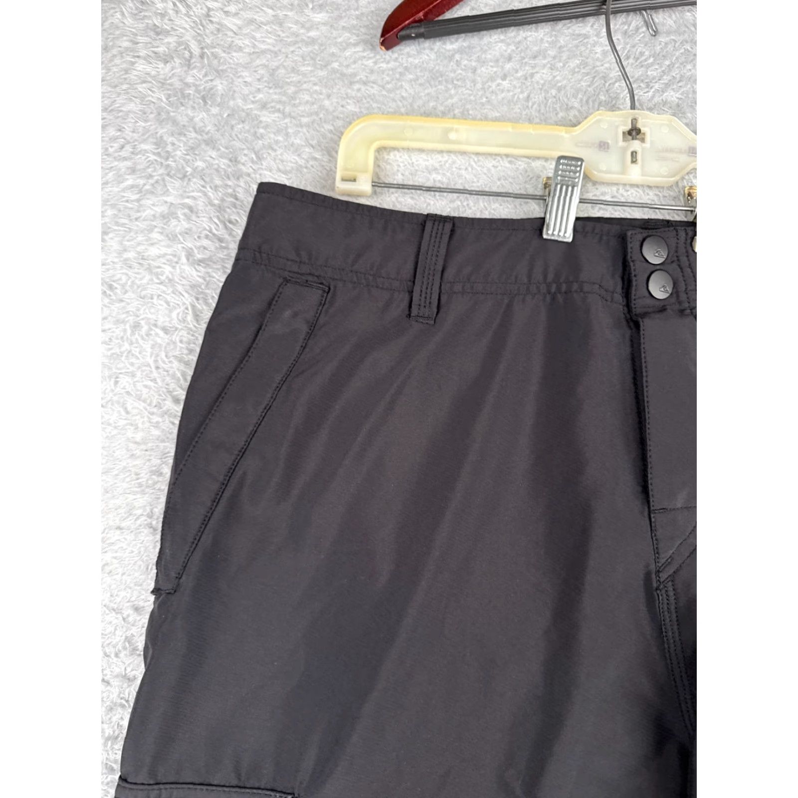 Quiksilver Quiksilver Shorts Mens 36 Black Cargo Polyester Beach 36x12 Cargo Shorts Men Black Poly 36in Inseam 12in Size US 36 / EU 52 - 4 Thumbnail