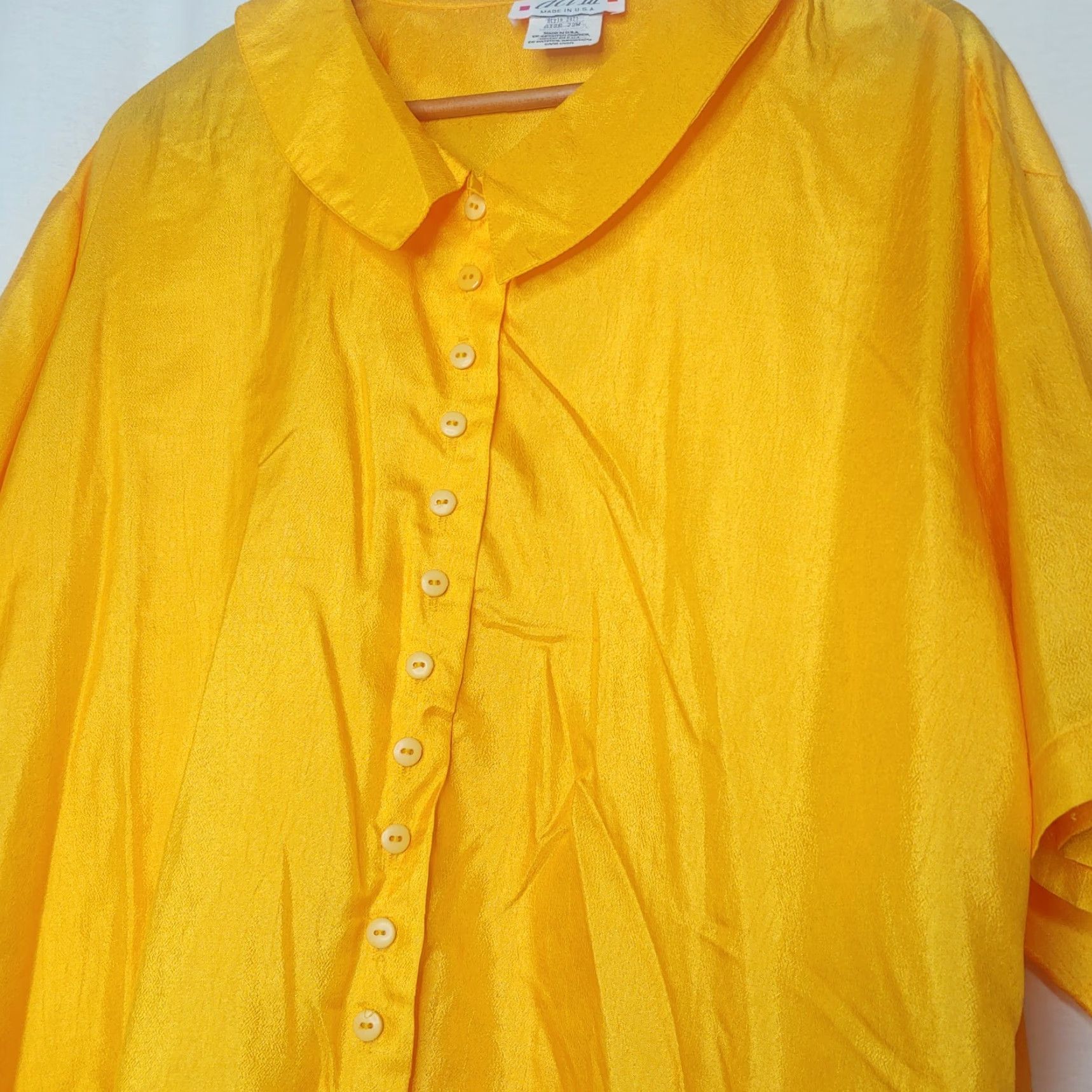 Vintage VINTAGE ACT III Blouse Button-Up Short Sleeve Solid Yellow Shimmer Plus Size 22 Women's Size 3XL / US 20-22 - 4 Thumbnail