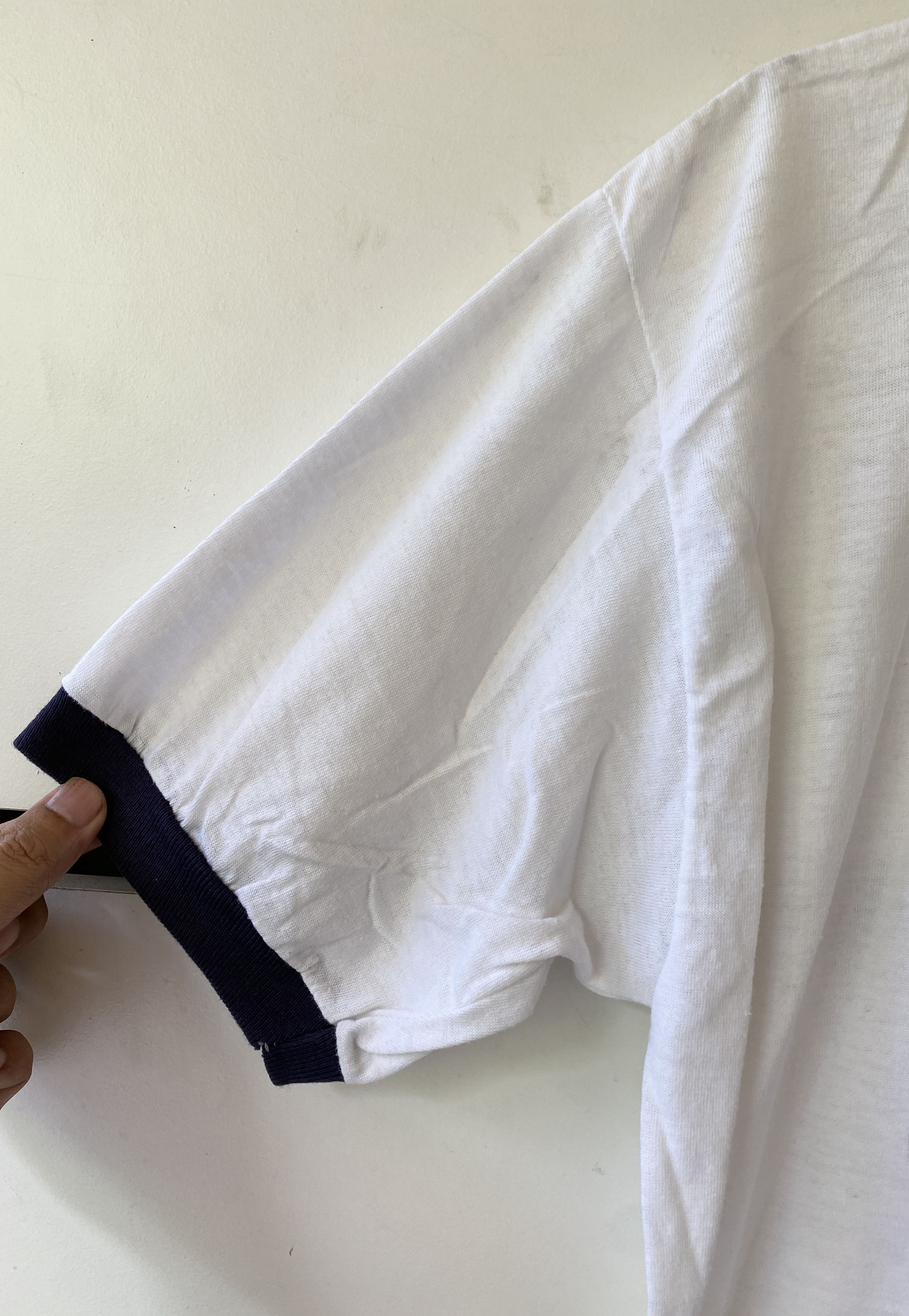 Nike × Vintage VINTAGE NIKE 'THERE IS NO FINISH LINE' RINGER TEE Size US XL / EU 56 / 4 - 5 Thumbnail