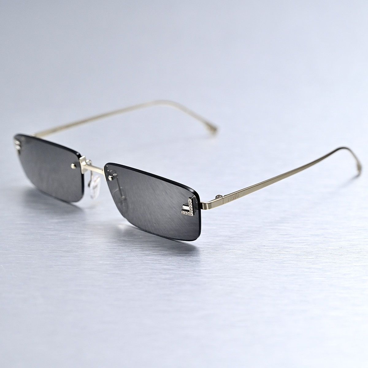 Fendi FENDI FE4172US SUNGLASSES Size ONE SIZE - 2 Thumbnail