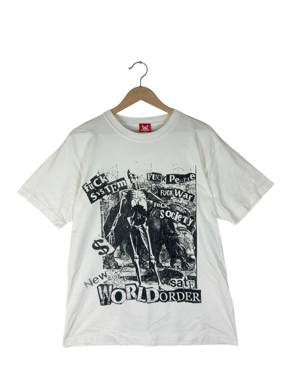 Vintage Rare Y2K Punk Anarchy Tee- “Fuck System” New World Order Skl Size US L / EU 52-54 / 3 - 1 Thumbnail