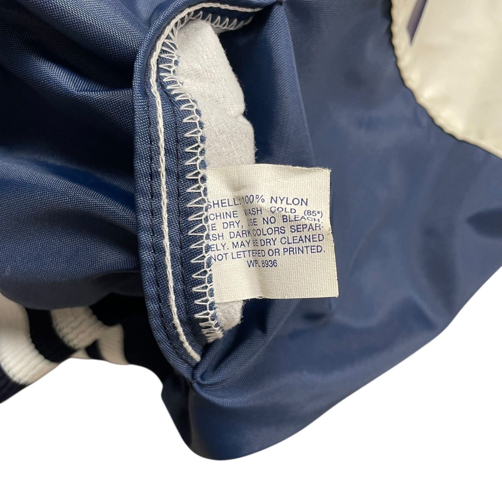 MLB VTG 80s 90s NEW YORK YANKEES DELONG PULLOVER JACKET L Size US L / EU 52-54 / 3 - 6 Thumbnail