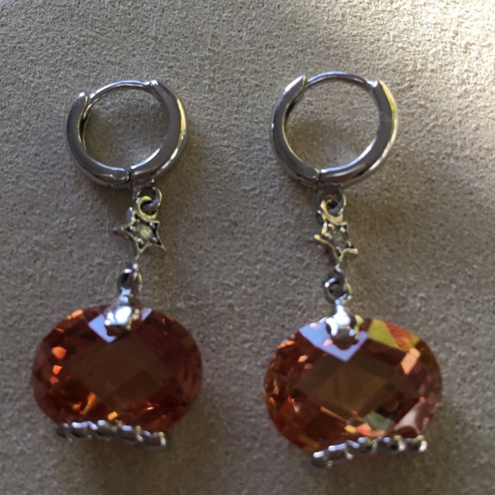 Other Sunshine Detailed Oval Crystal Hoodie Earrings Size ONE SIZE - 3 Thumbnail