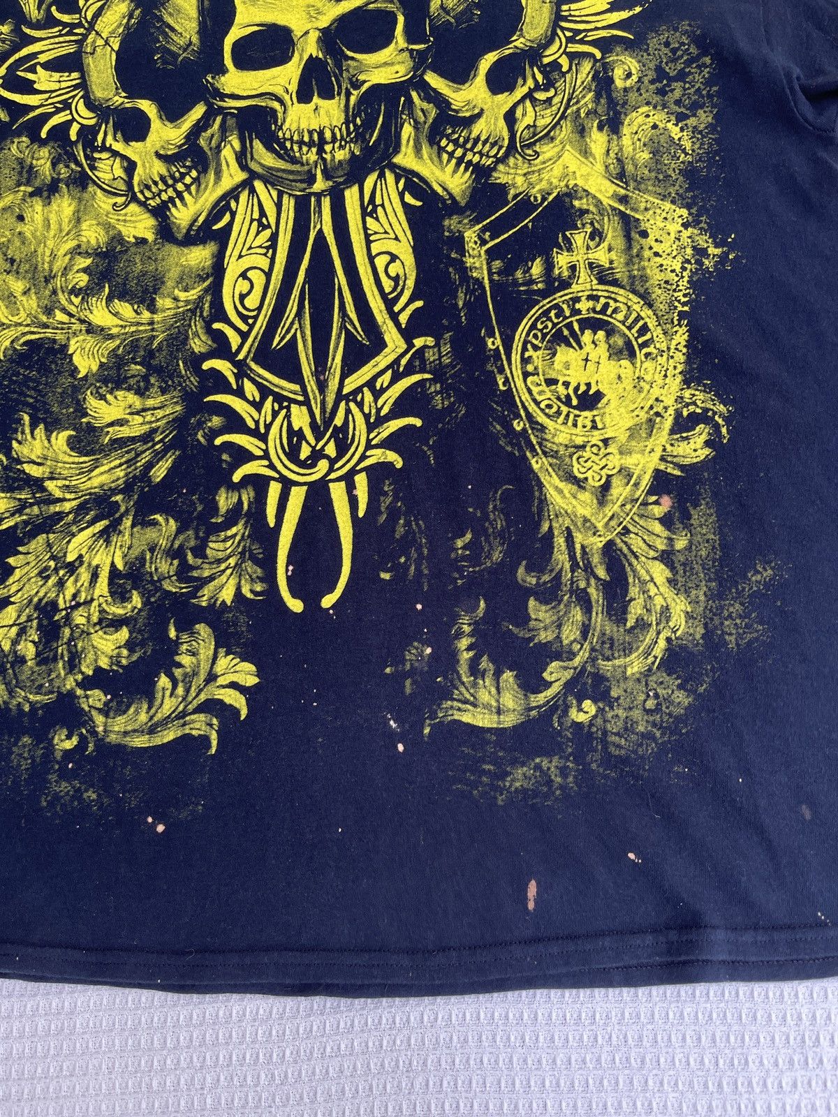 Affliction Last Drop🔥Rare🔥Vintage y2k Affliction Skulls ERD GRUNGE TEE Size US XXL / EU 58 / 5 - 10 Thumbnail