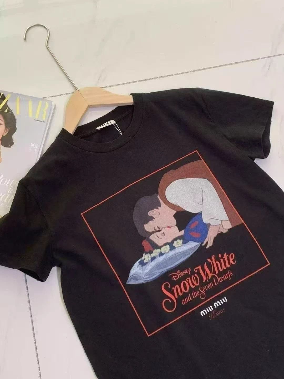Miu Miu MIU MIU x Disney Sleeping Beauty Print T-shirt M Size M / US 6-8 / IT 42-44 - 8 Thumbnail