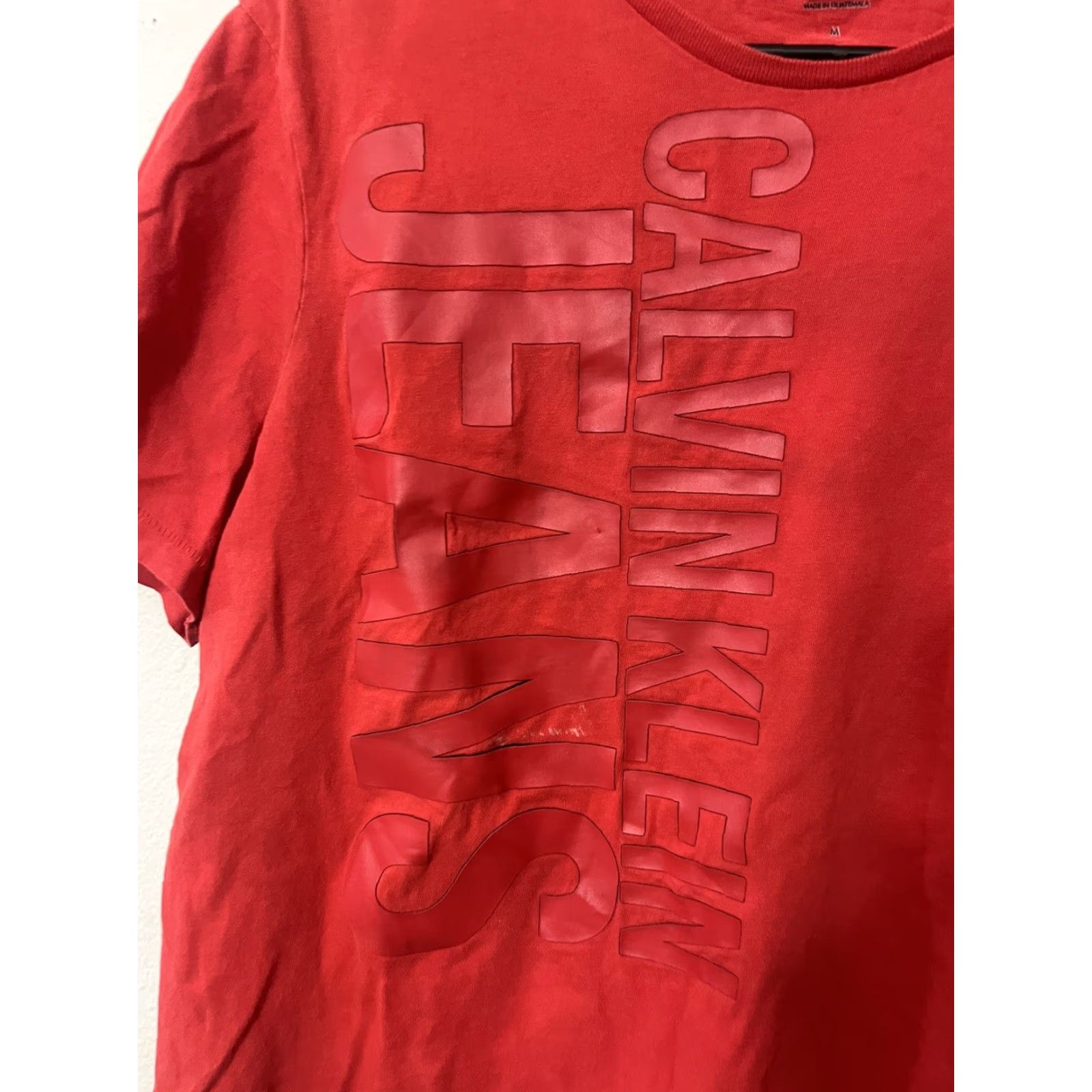 Vintage CALVIN KLEIN JEANS Women Red Striped Henley T-Shirt Medium Short Sleeve Size 32" / US 10 / IT 46 - 2 Thumbnail