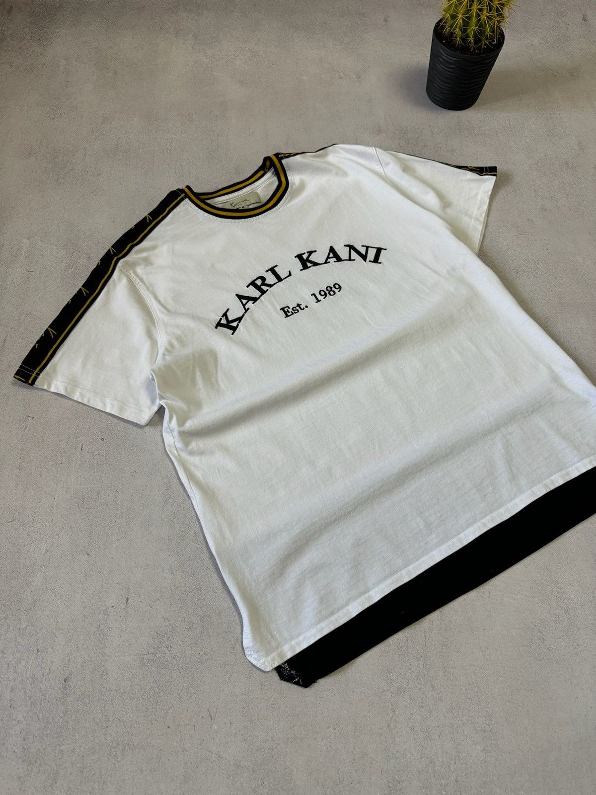 Karl Kani × Vintage Vintage Karl Kani T Shirt Tee Big Logo Baggy White Y2K Rap Size US M / EU 48-50 / 2 - 2 Thumbnail