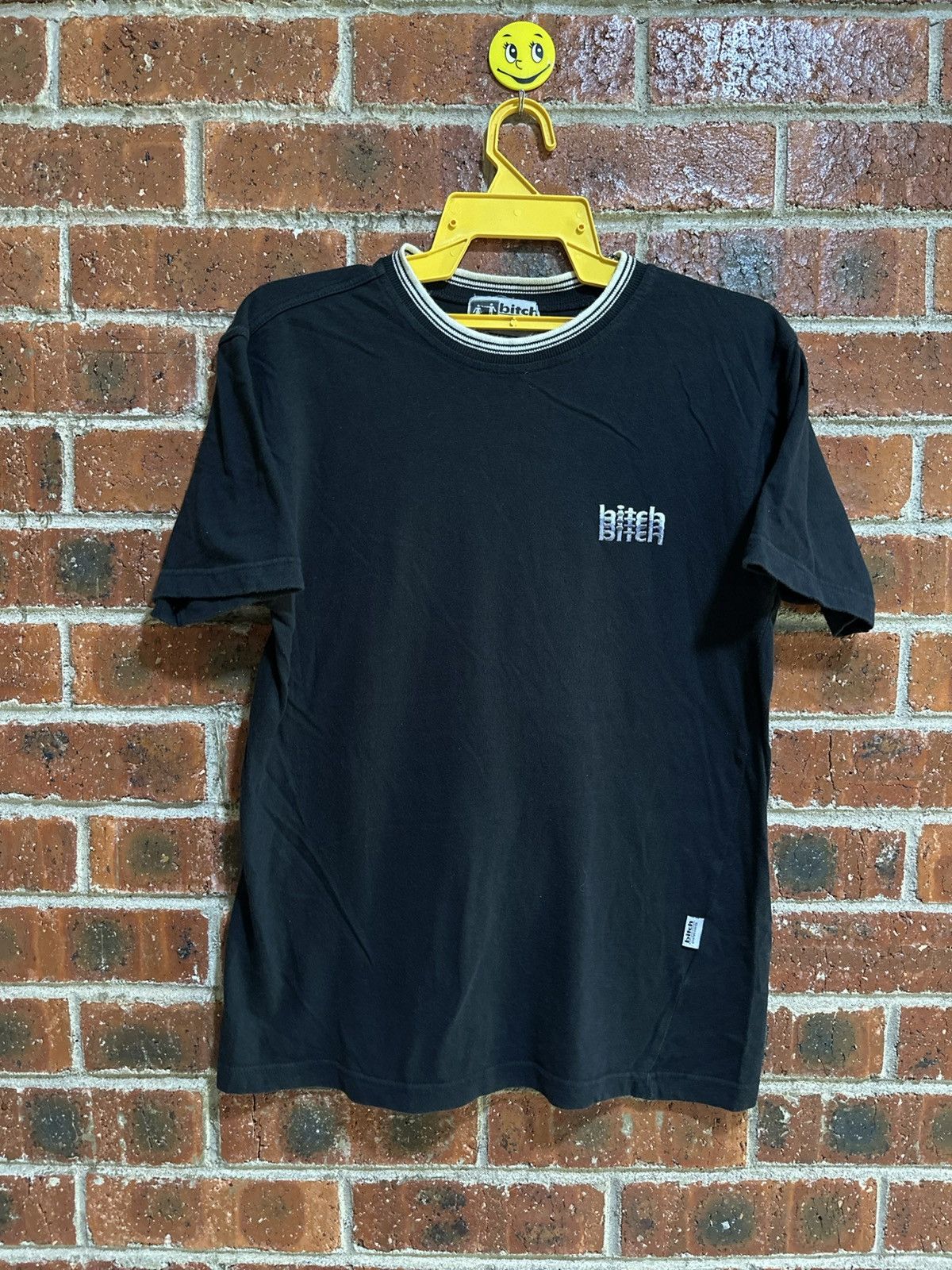 Vintage Vintage Bitch Skateboards Faded Tee Size US L / EU 52-54 / 3 - 1 Thumbnail
