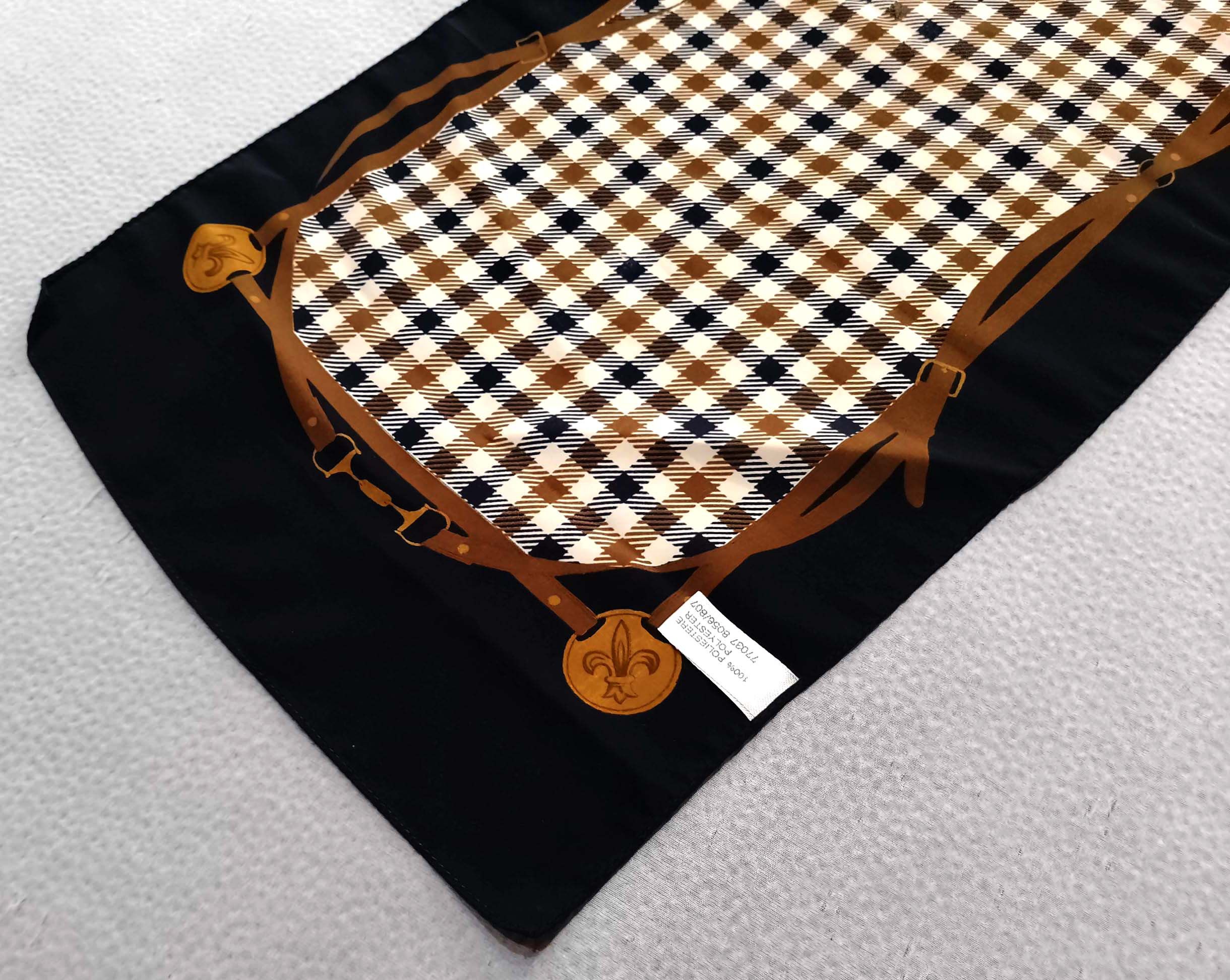 Aquascutum Aquascutum Classic Scarf – Check Pattern Size ONE SIZE - 4 Thumbnail
