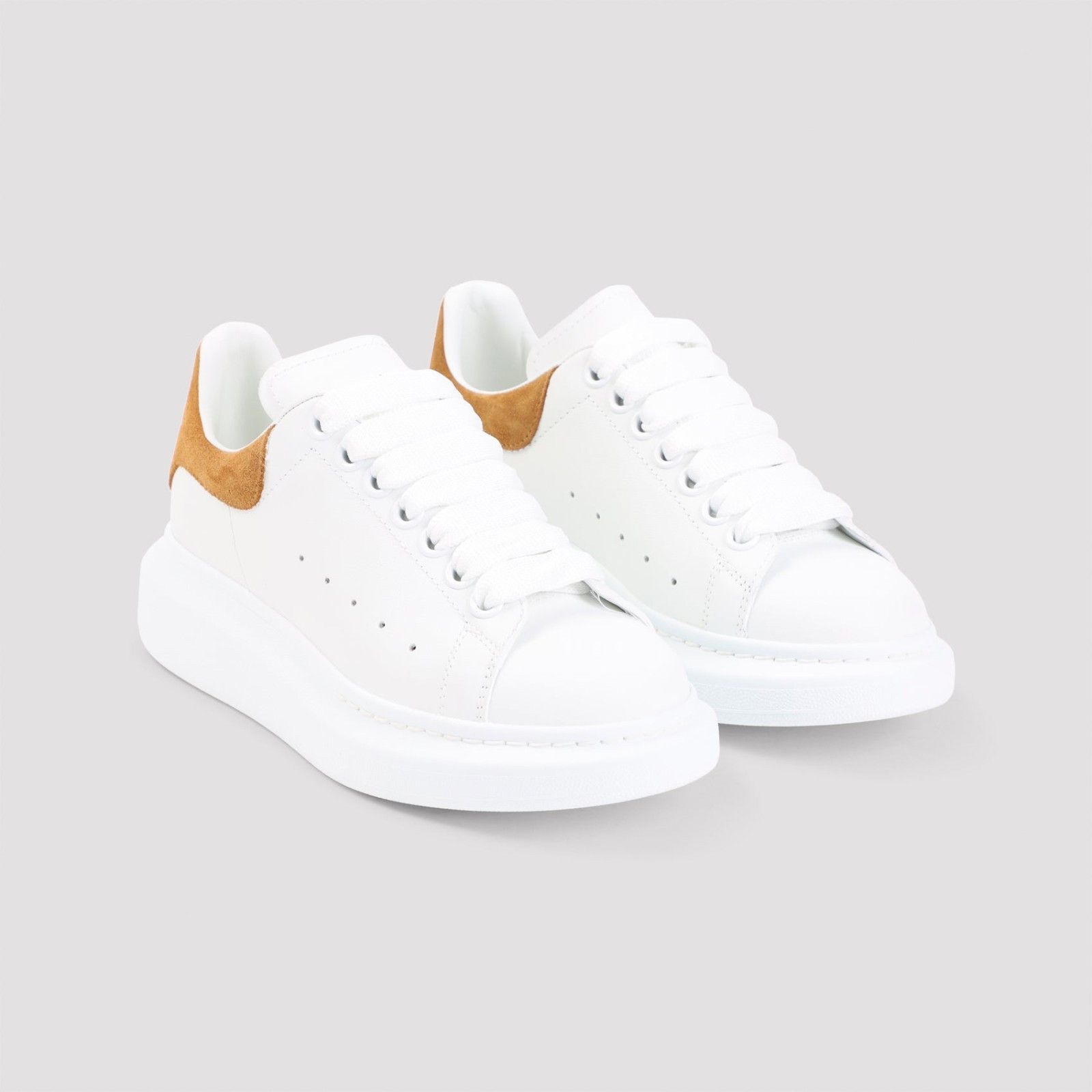 Alexander McQueen ALEXANDER MCQUEEN Oversized White Leather Sneakers New & Aut Size US 7.5 / IT 37.5 - 2 Thumbnail