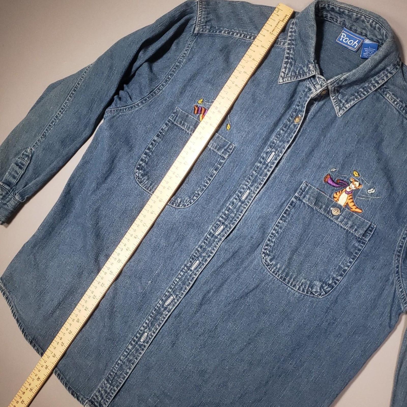 Disney Vintage Disney Winnie the Pooh Denim Button down Mens Large Size US L / EU 52-54 / 3 - 8 Thumbnail